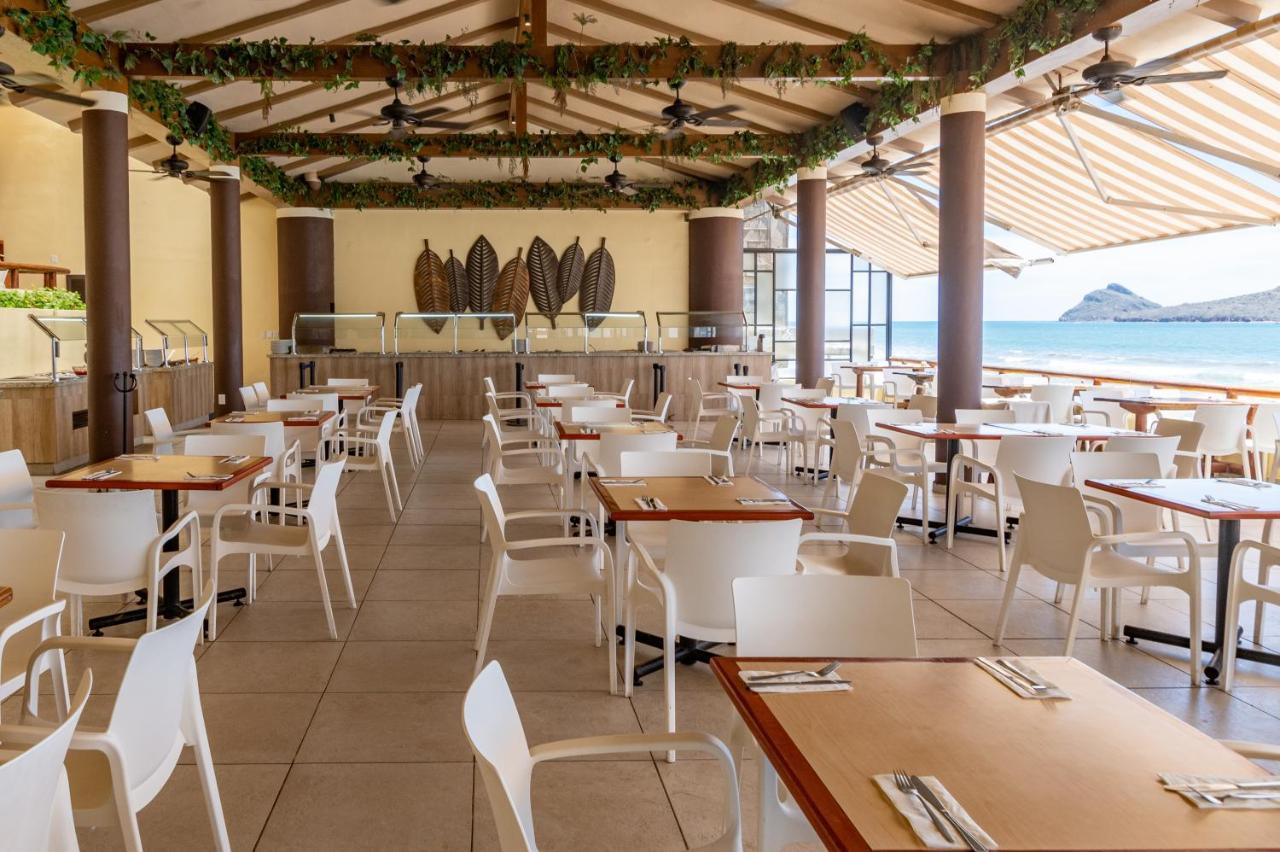 Costa De Oro Hotel