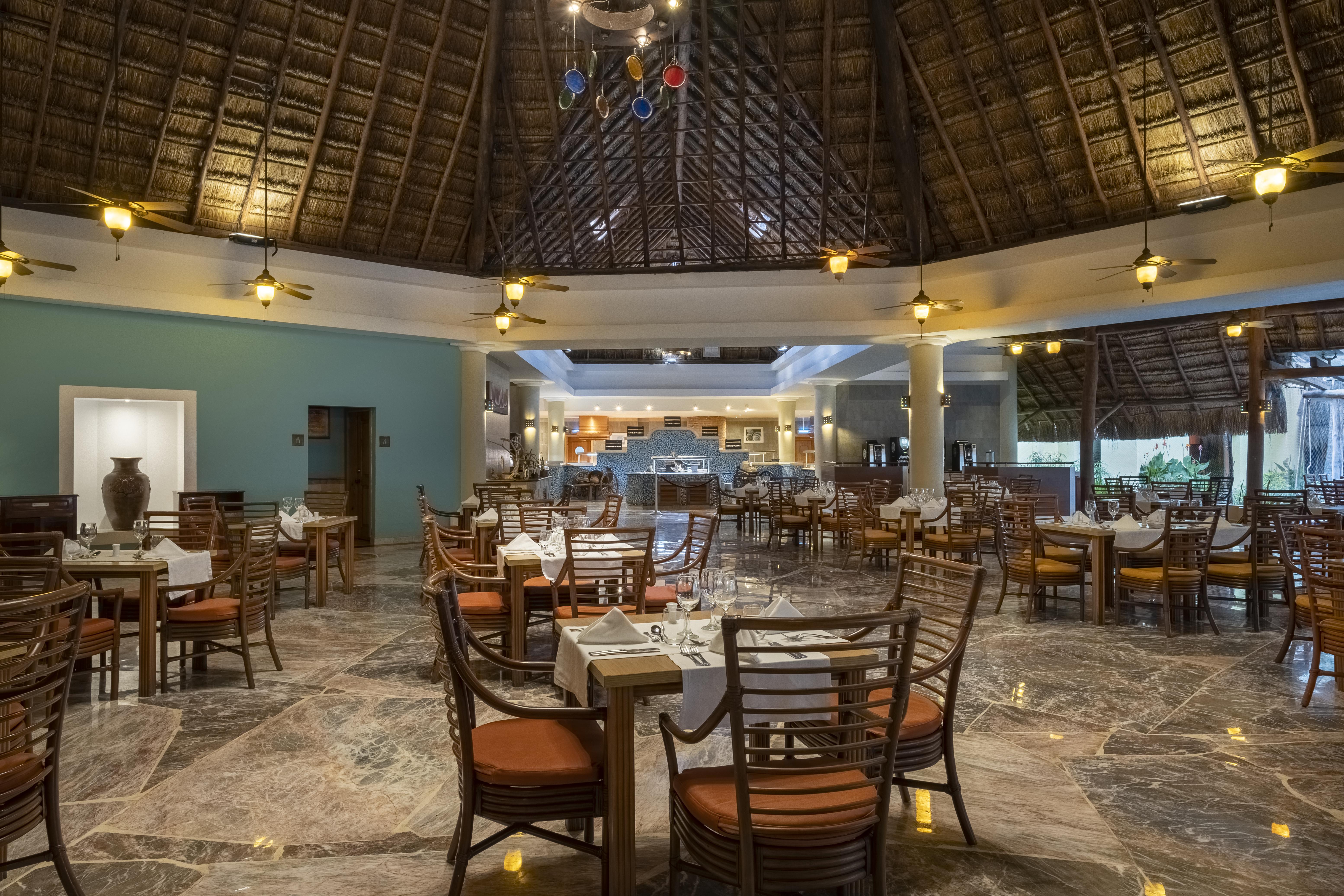 Iberostar Waves Resort