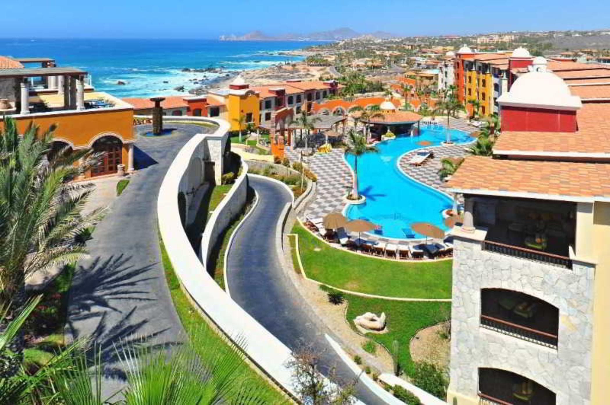 Hacienda Encantada &