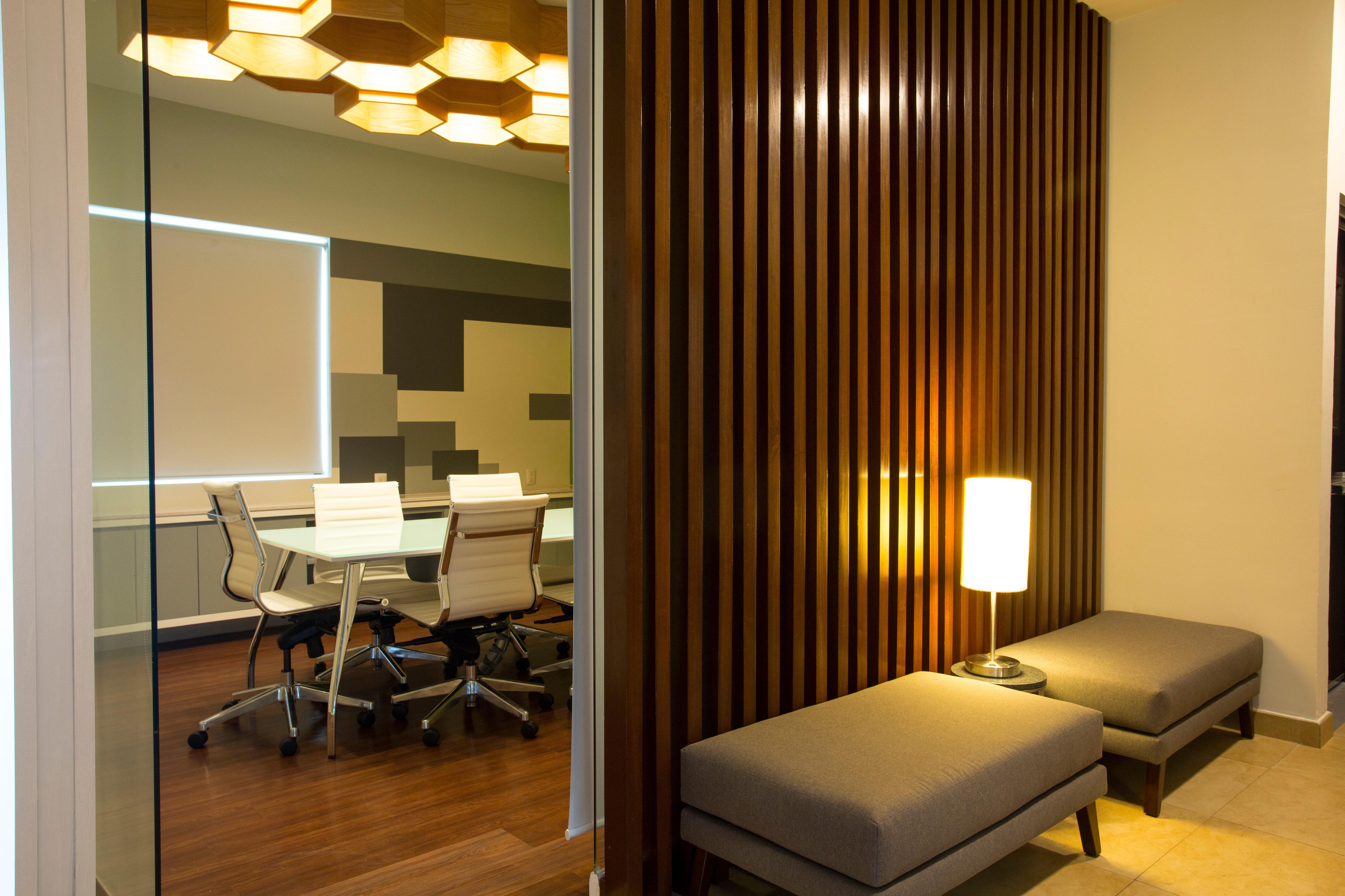 Hotel Express By Ihg 4*