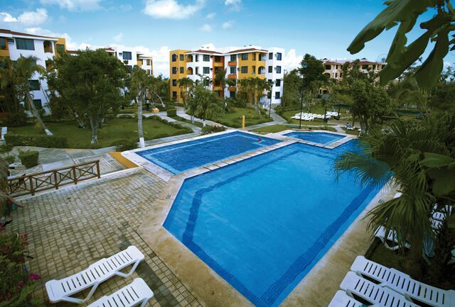 Real Playa Del Carmen & Beach Club Hotel