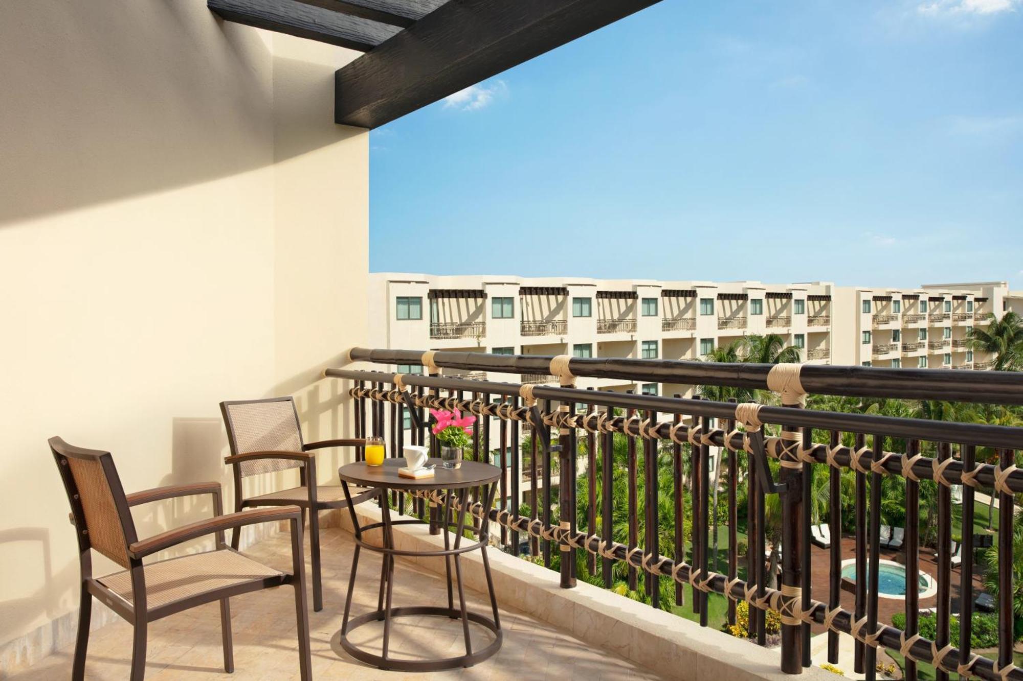 Resort Dreams Riviera Cancun & 5*