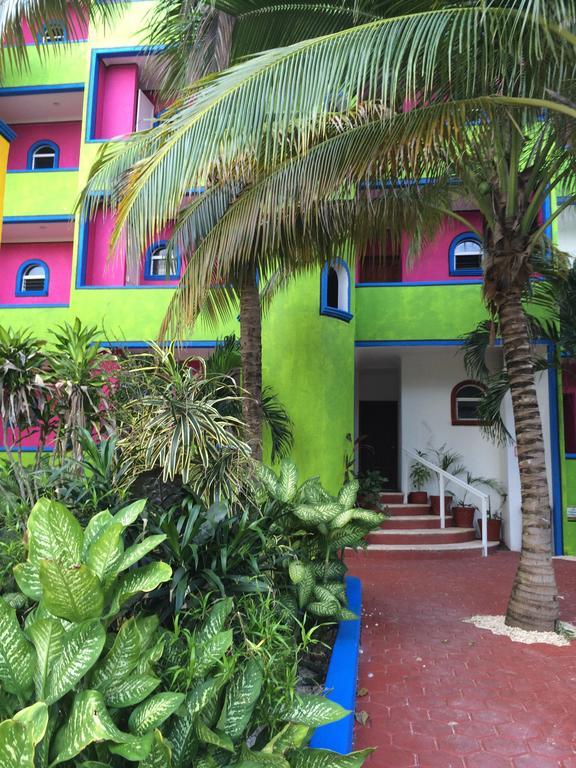 Hotel Del Sol Beachfront 2*