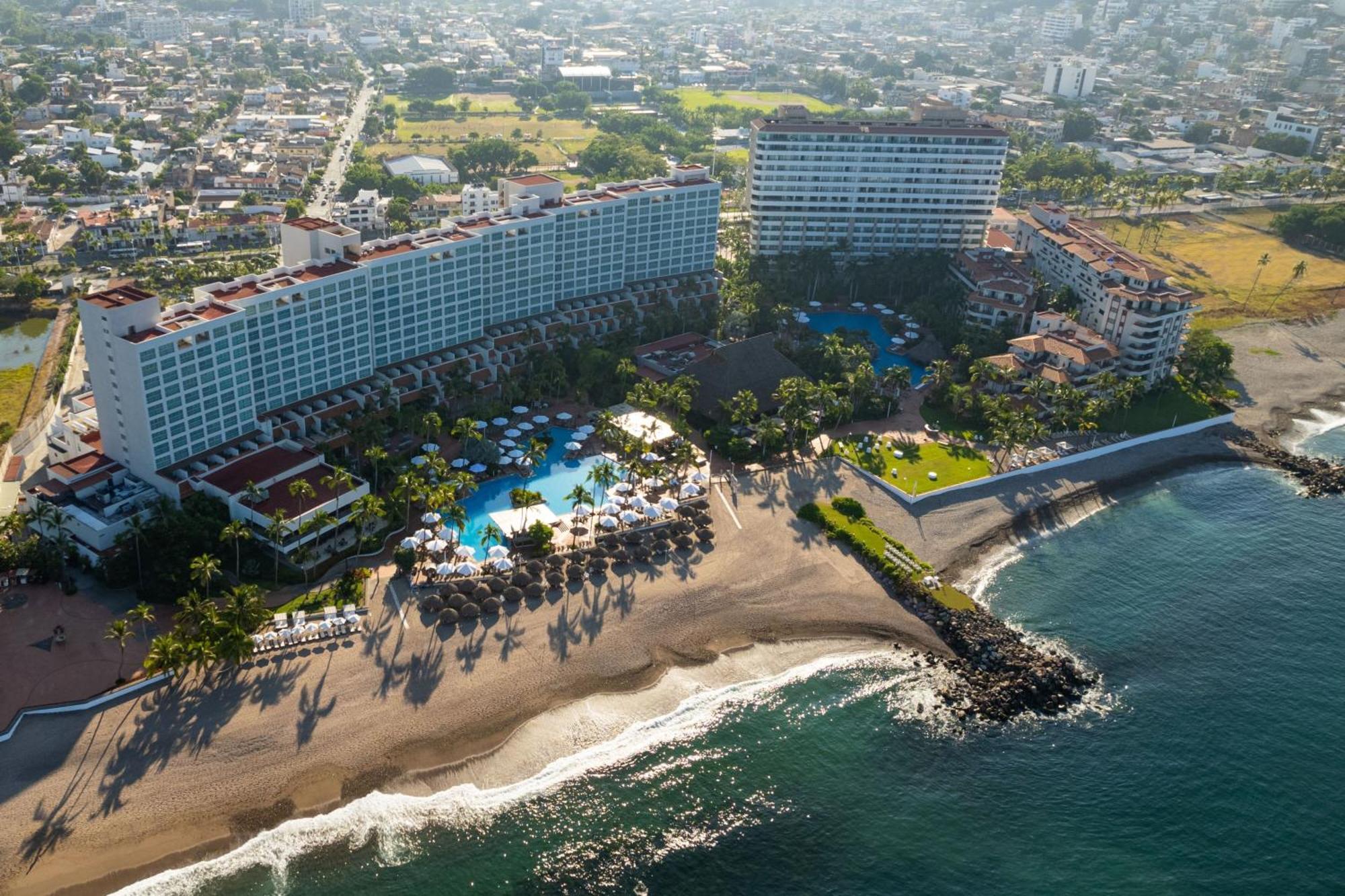 Sheraton Buganvilias & Convention Center Resort
