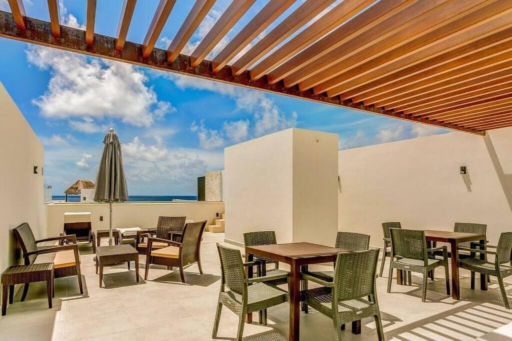 Apartment Heaven Access 7 Rooftop Pools W Caribbean Sea Views + Club
