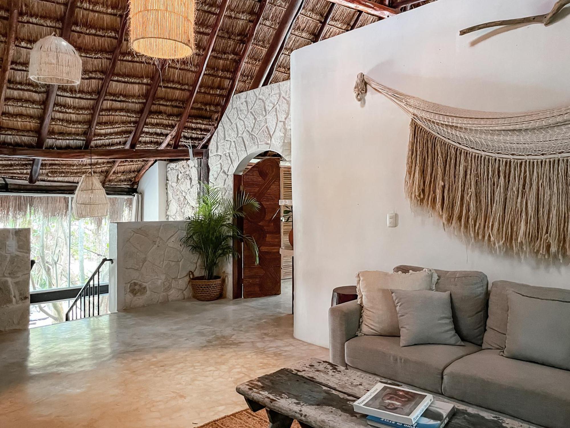 Hotel Amansala 4*