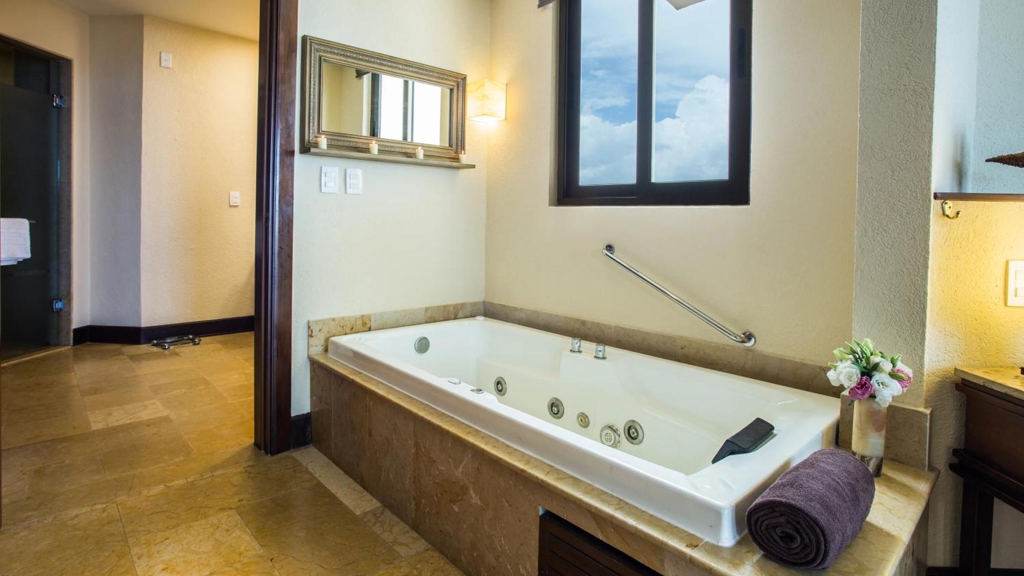 Dreams Riviera Cancun & 5* Puerto Morelos