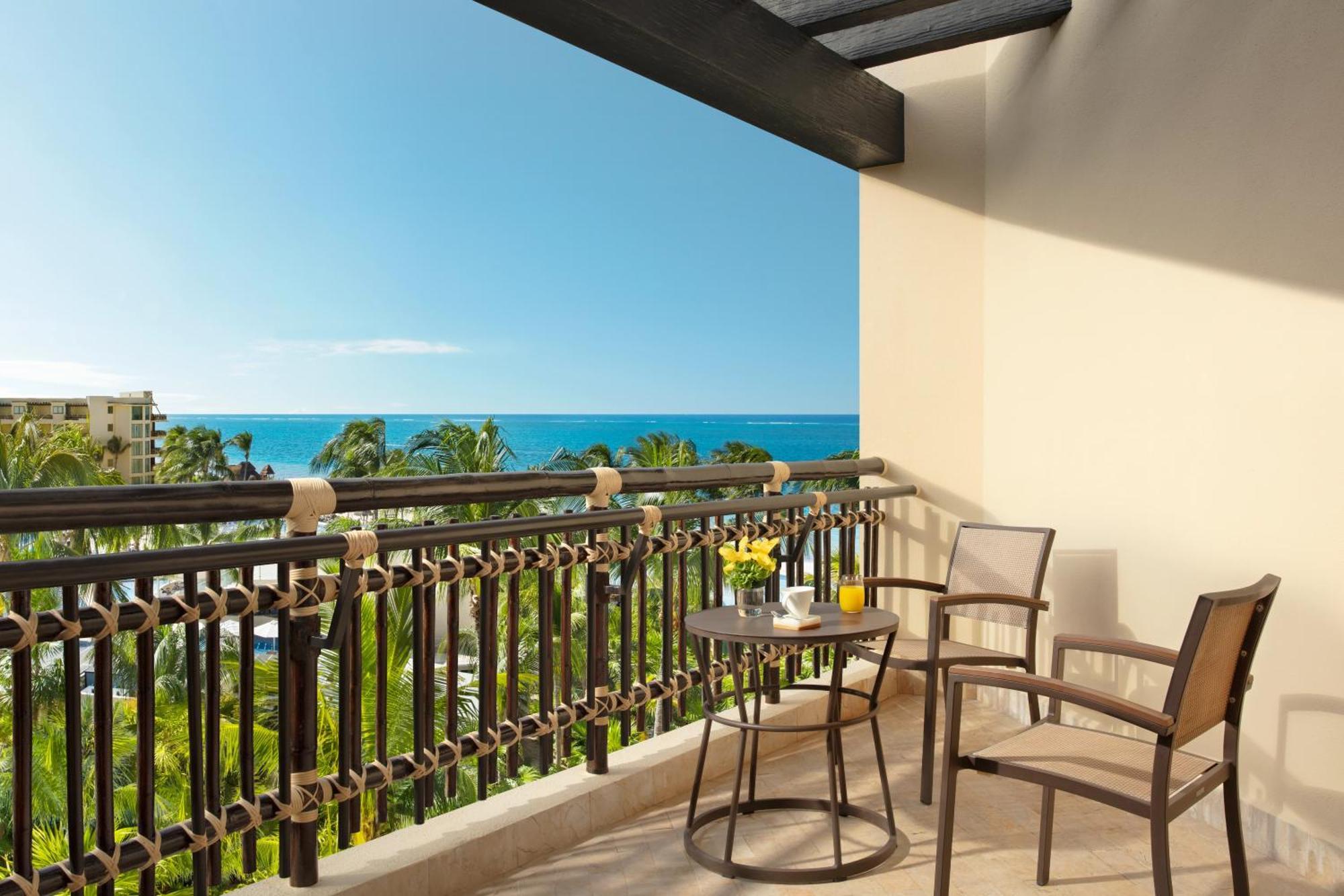 Resort Dreams Riviera Cancun &