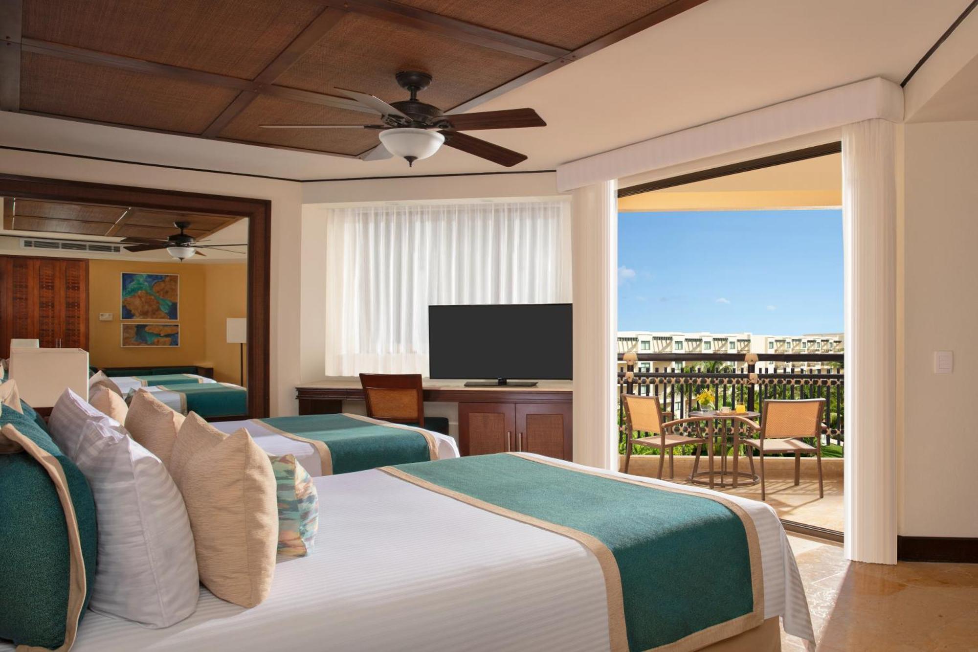 Dreams Riviera Cancun & 5*