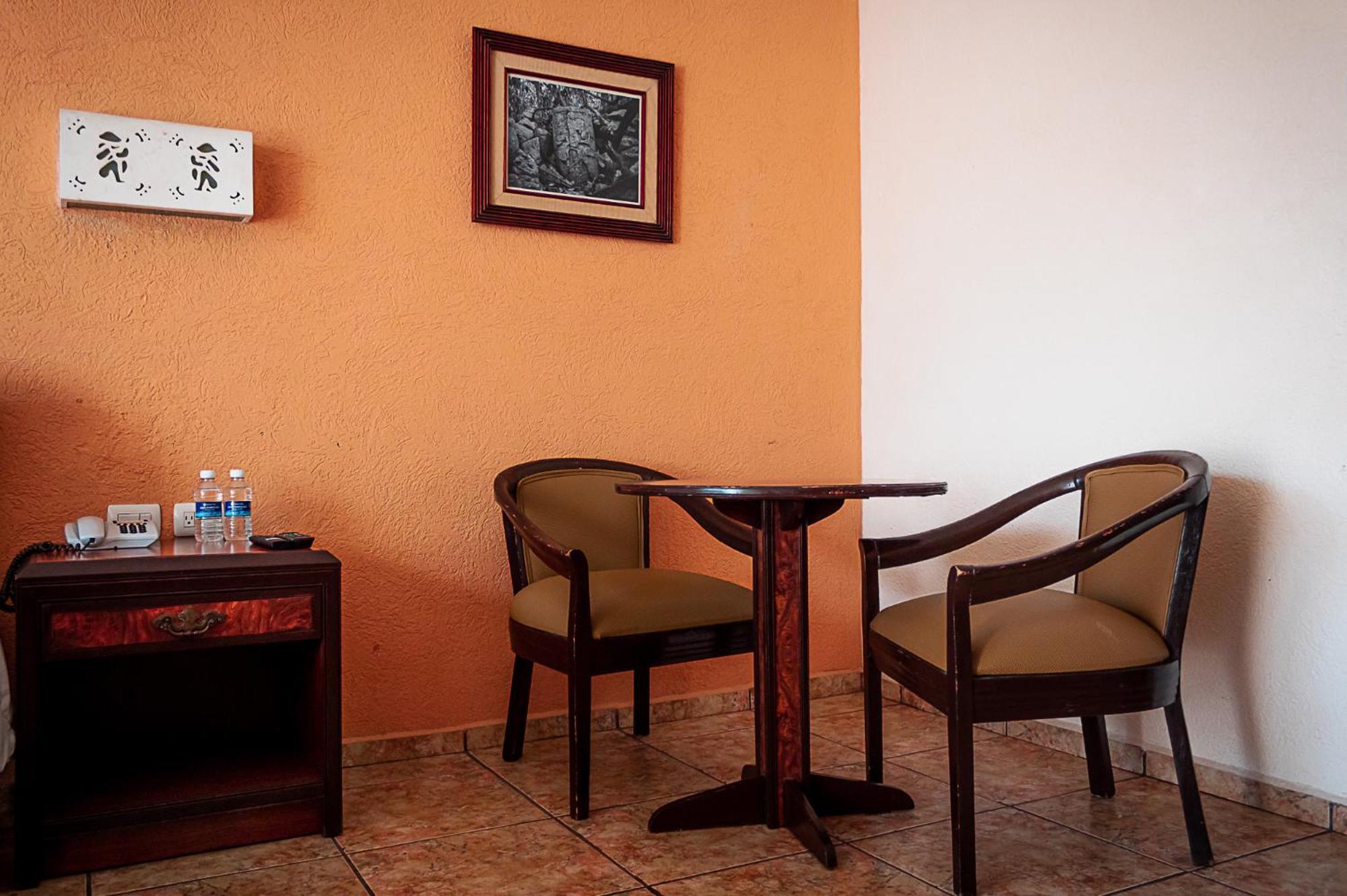 Hotel Aluxes Merida