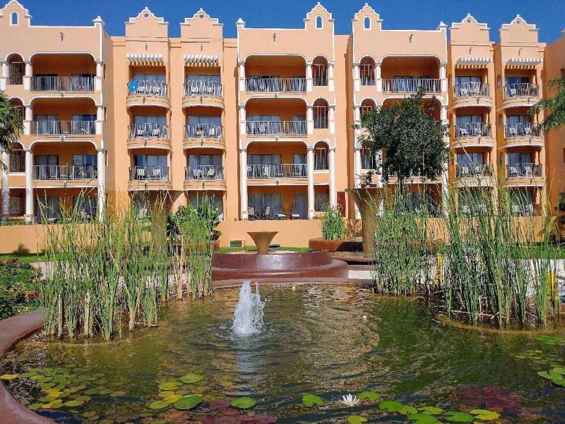 The Royal Haciendas & *