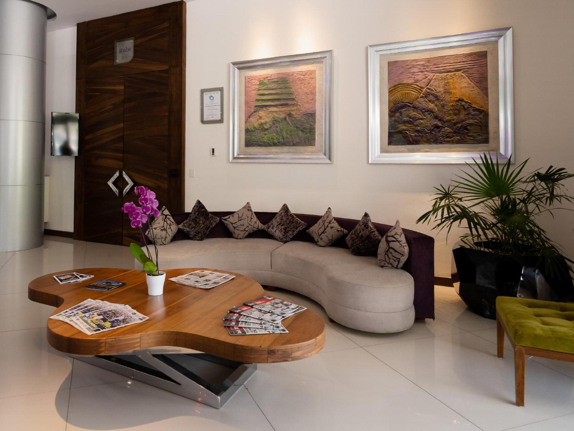 Hs Hotsson Hotel Queretaro