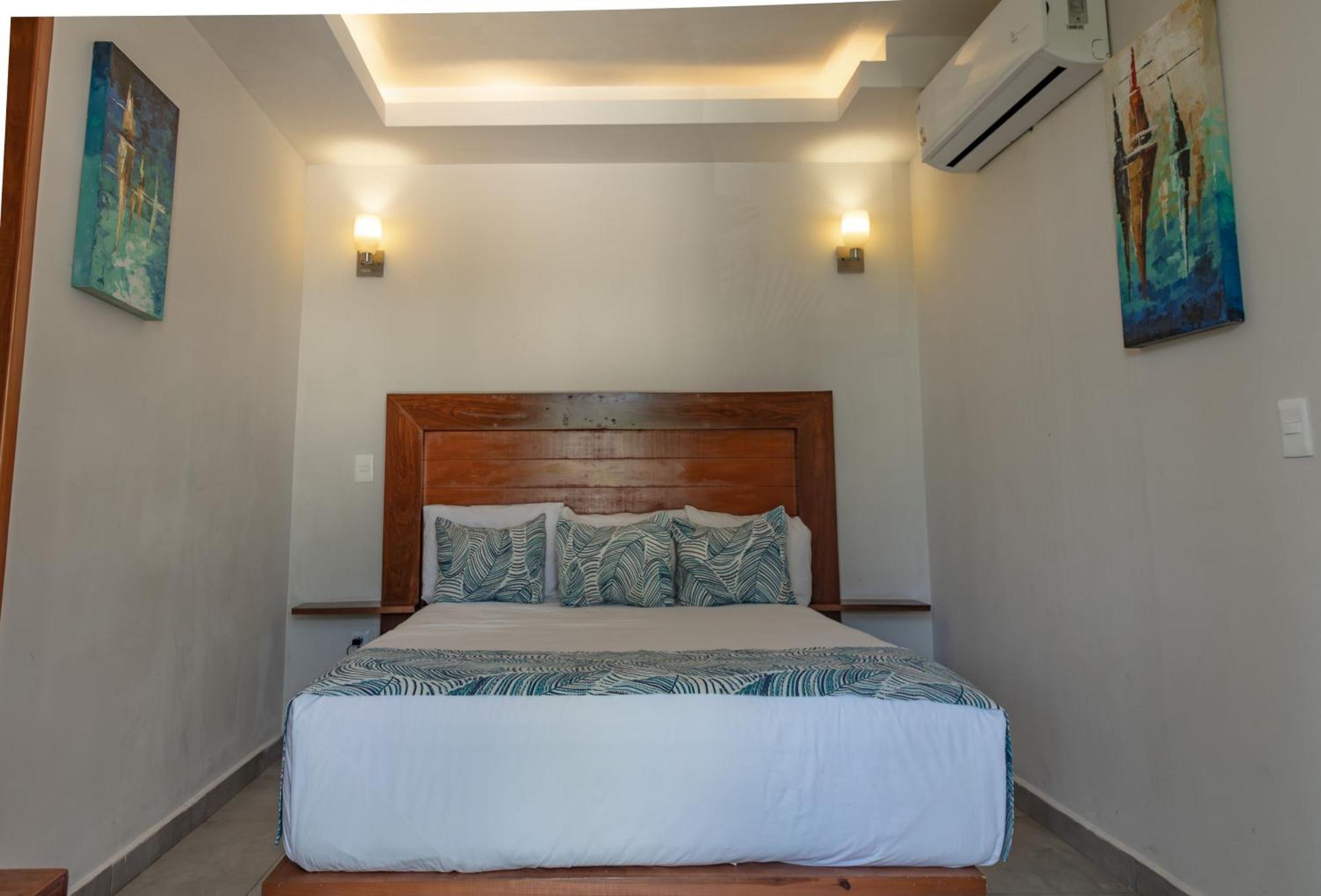 Hotel Aquastar & 4*