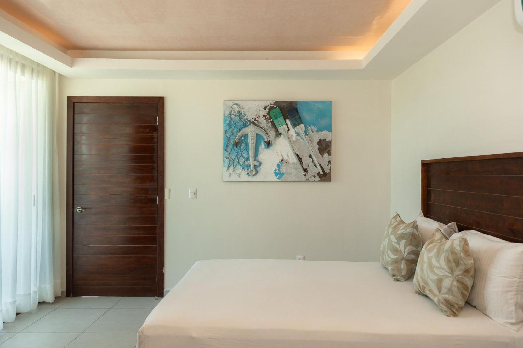 Aquastar & Hotel
