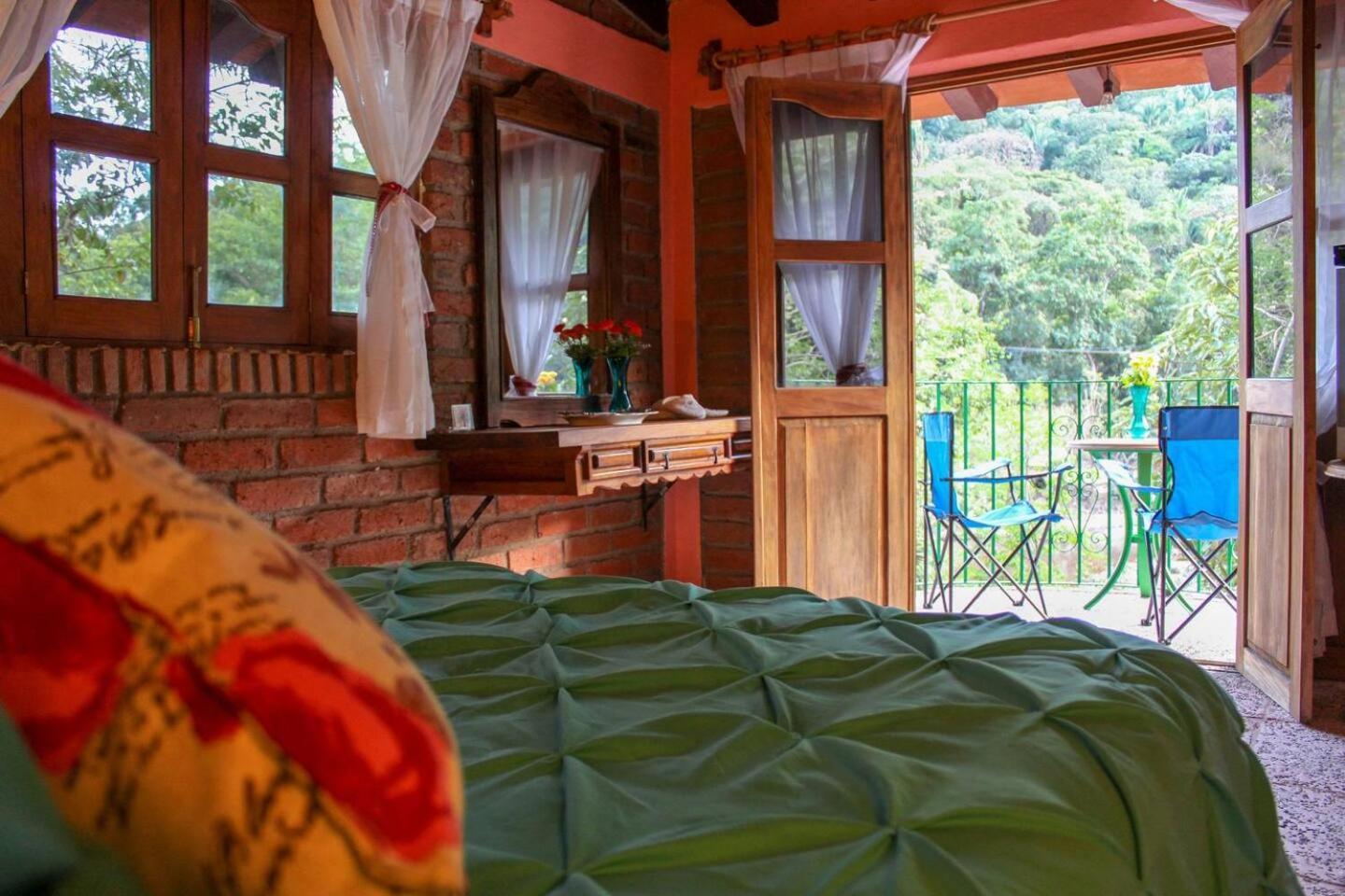 Casa La Potranca Homestay
