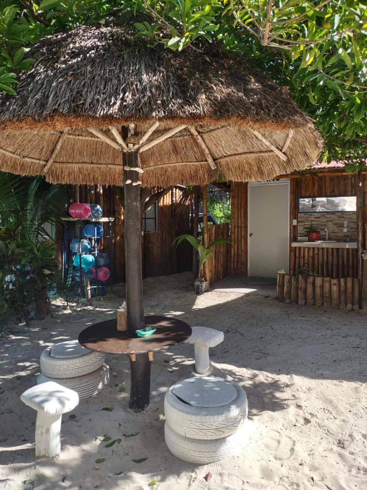Lodge Lunazul Eco-cabana Frente Al Mar Mahahual