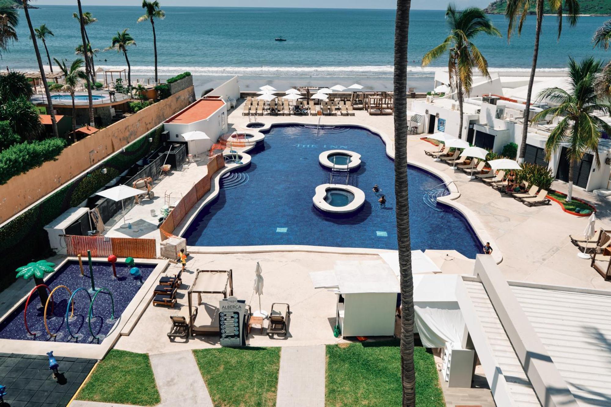 The At Mazatlan