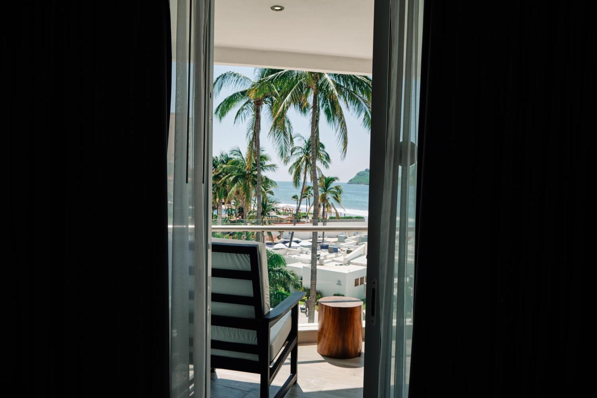 Hotel The At 5*