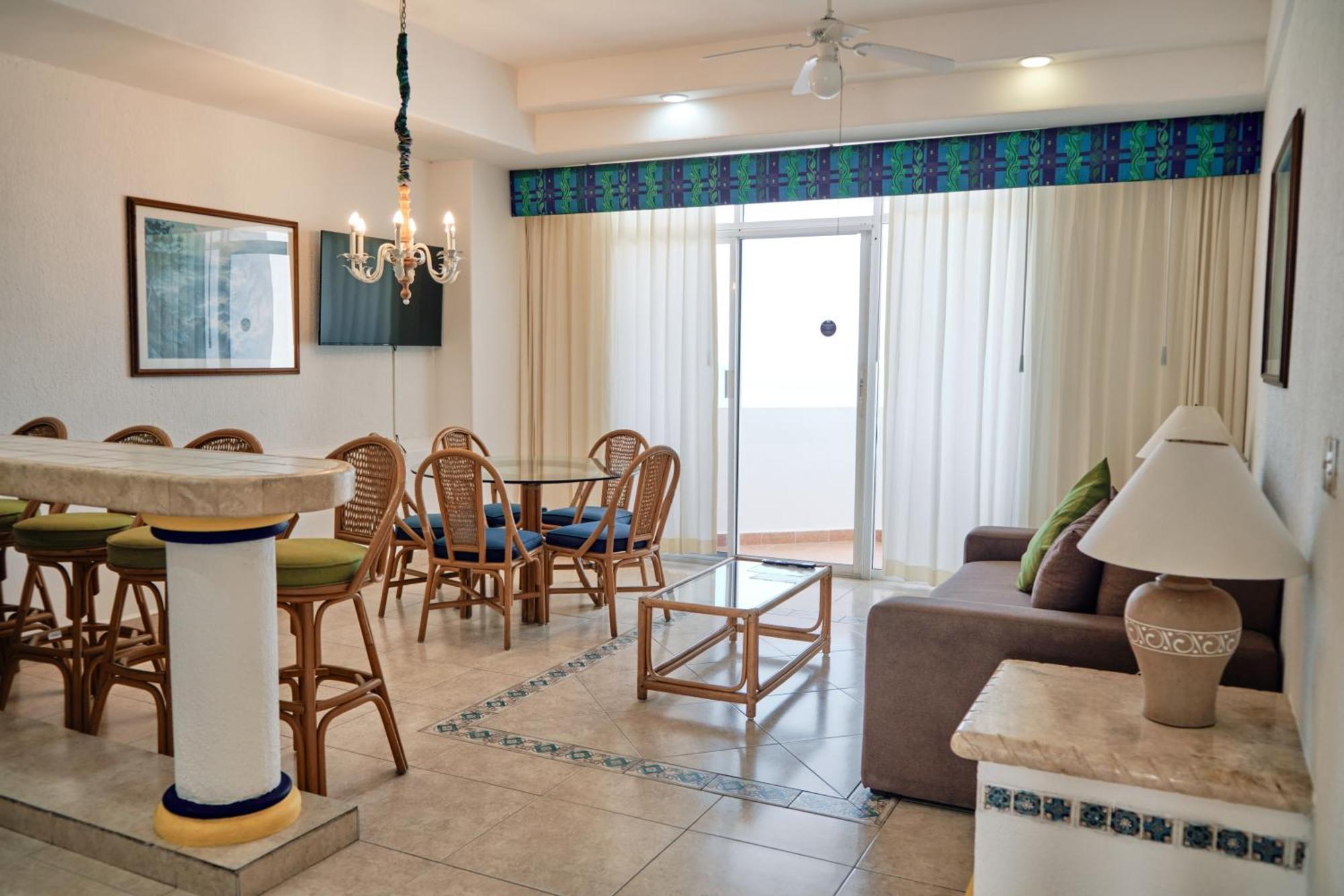 The At Hotel Mazatlan