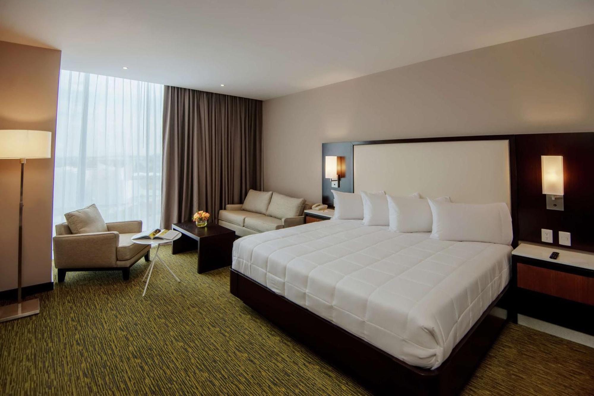 Hilton Garden Angelopolis 4* Puebla