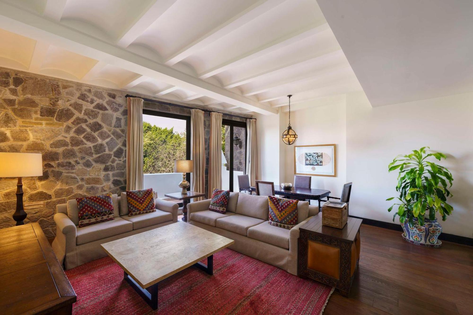 Hotel Banyan Tree
