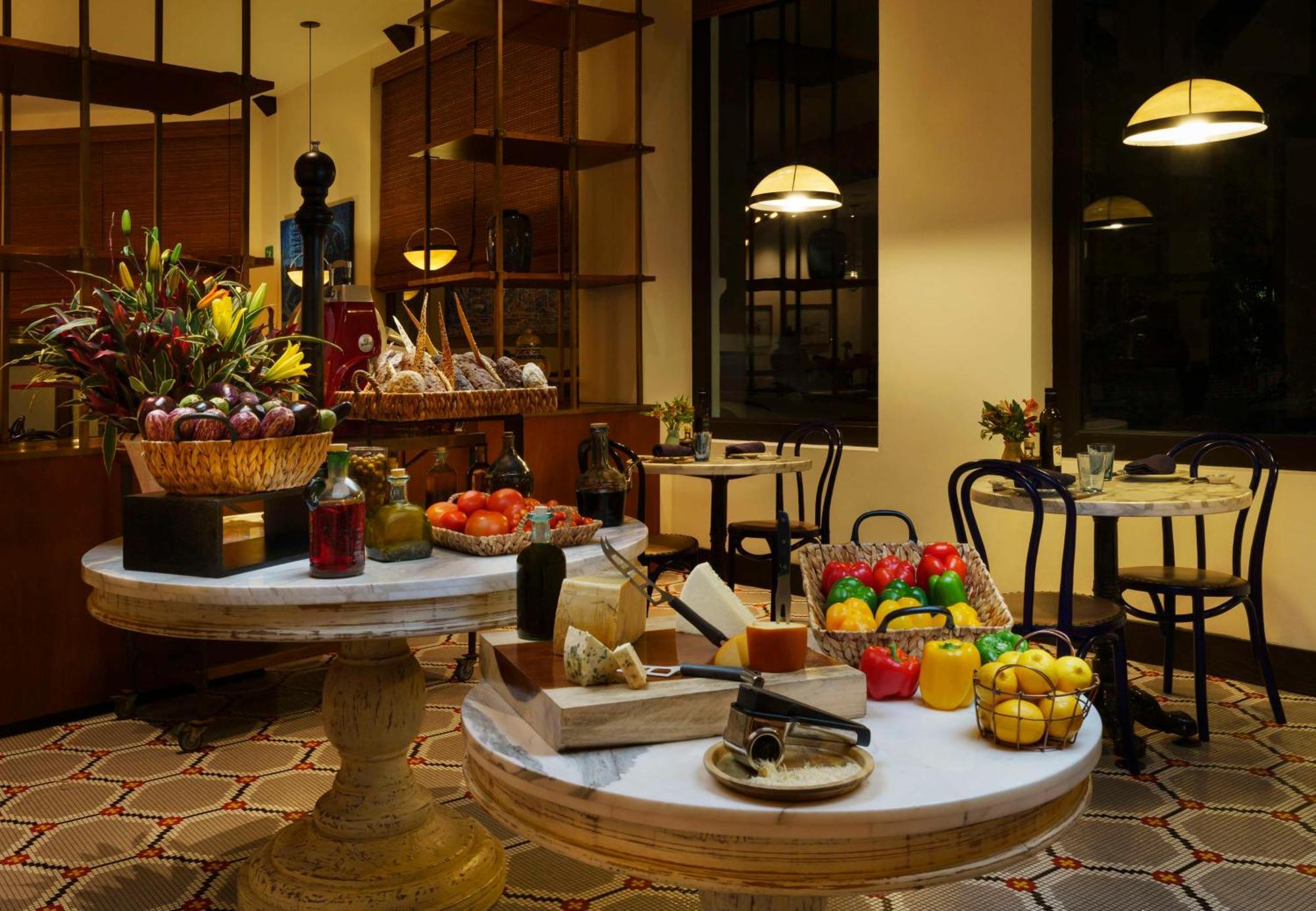Banyan Tree 5*