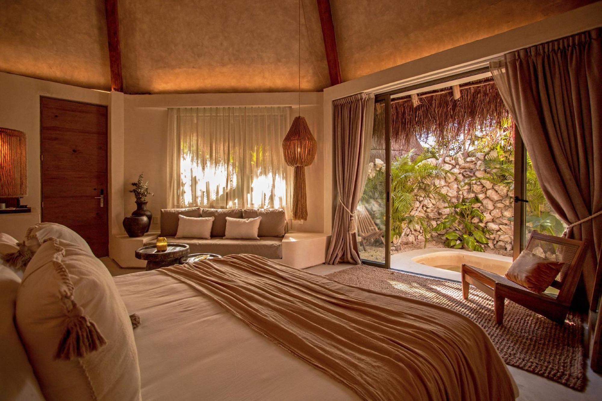 Muare (adults Only) 5*