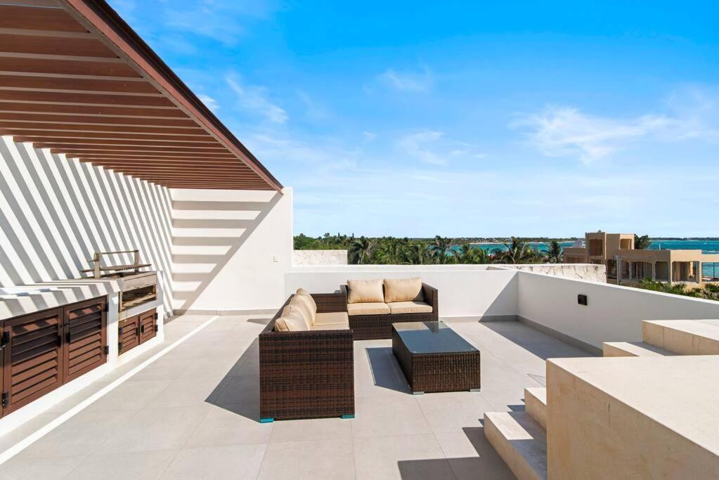 Apartment Skies Private Terrace W Jacuzzi W Sea Views Walk To