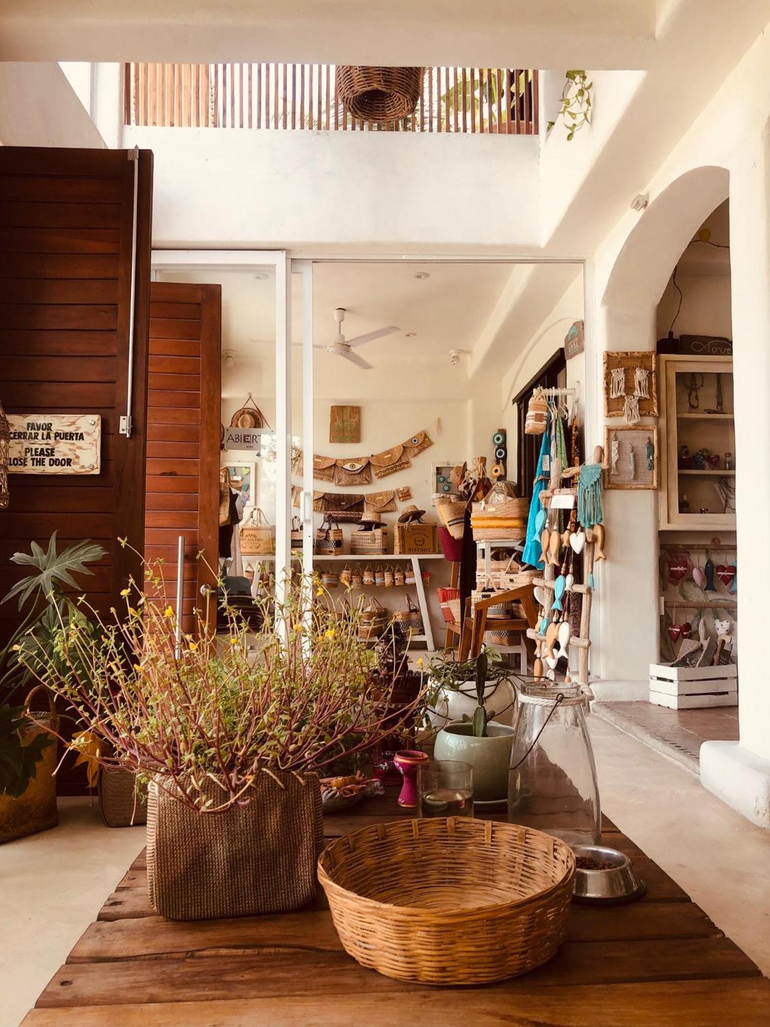 Boutique Pachamama (adults Only)