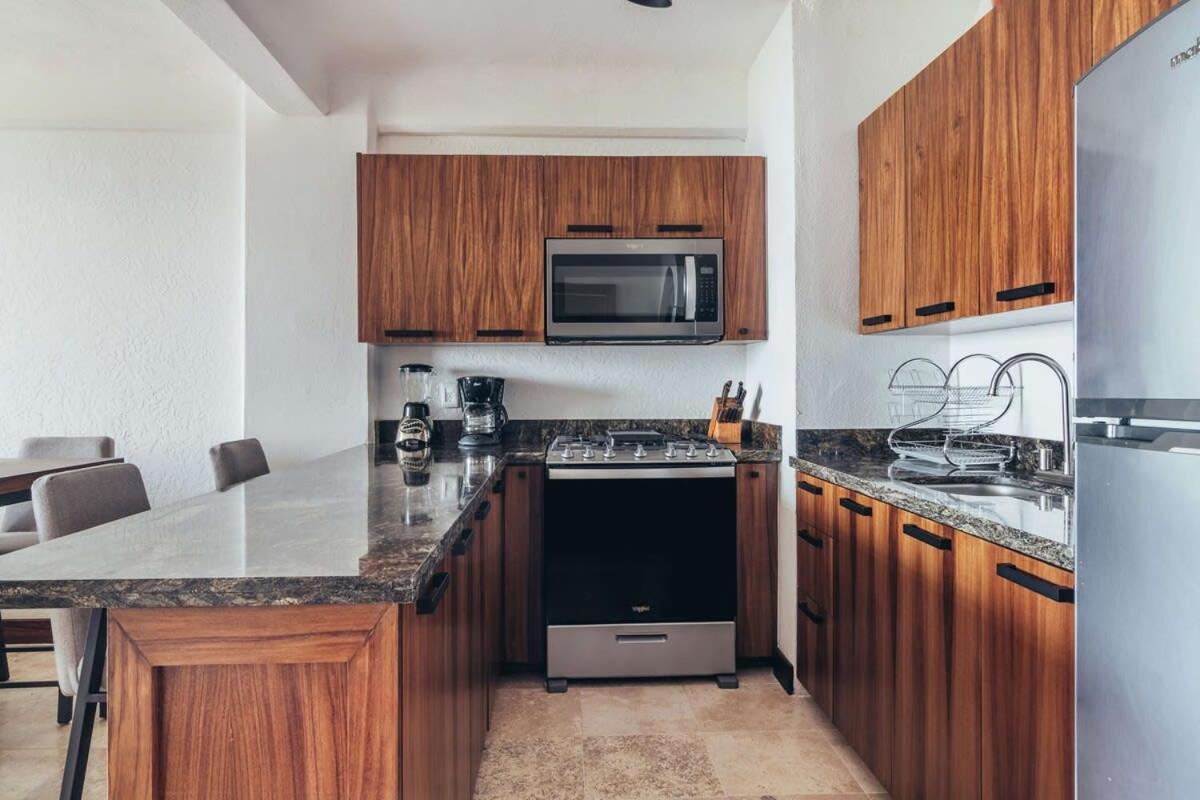 Plaza Mar-502-pv Apartment