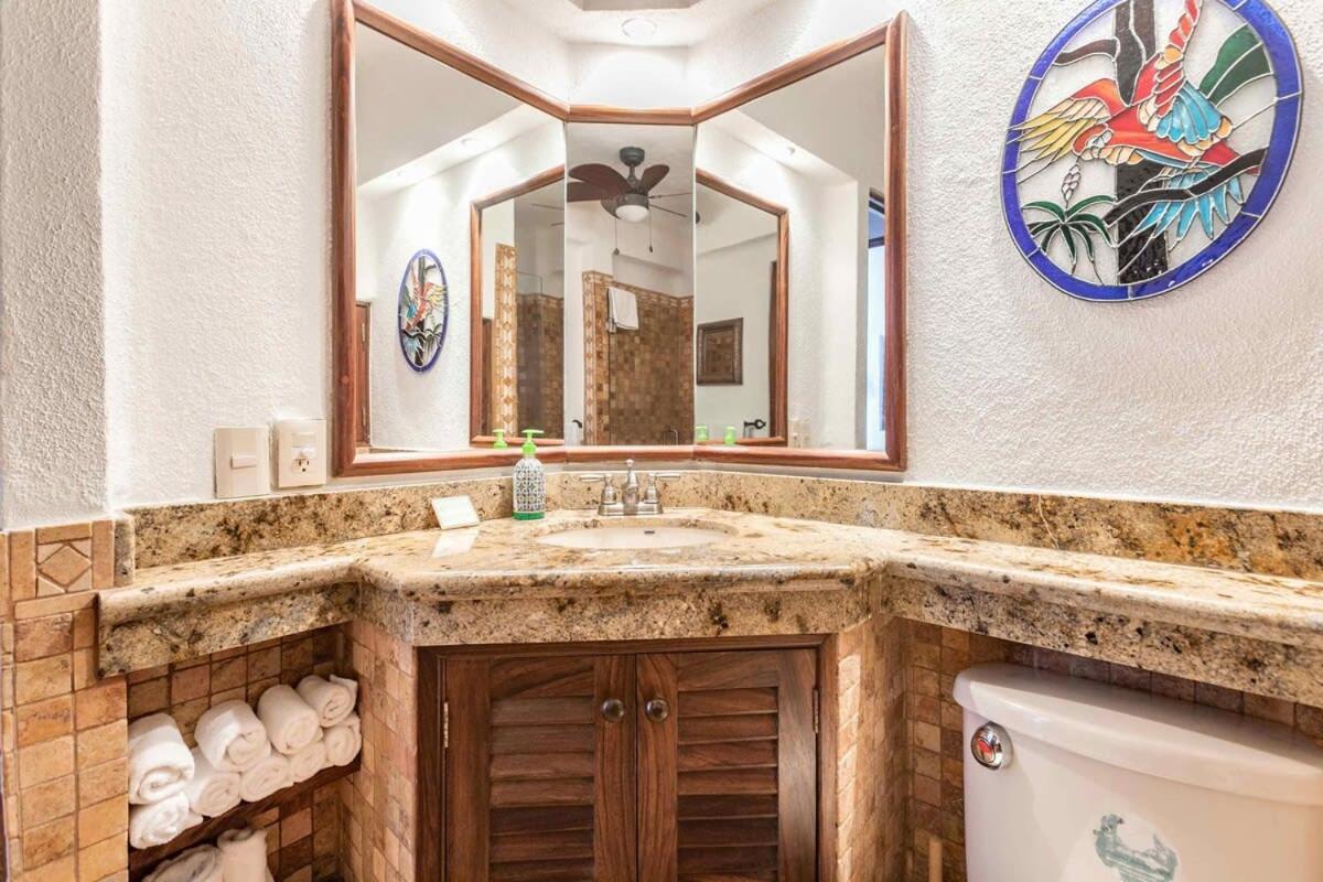 Apartment Ocean View 2br Condo-balcony-beach-pool *