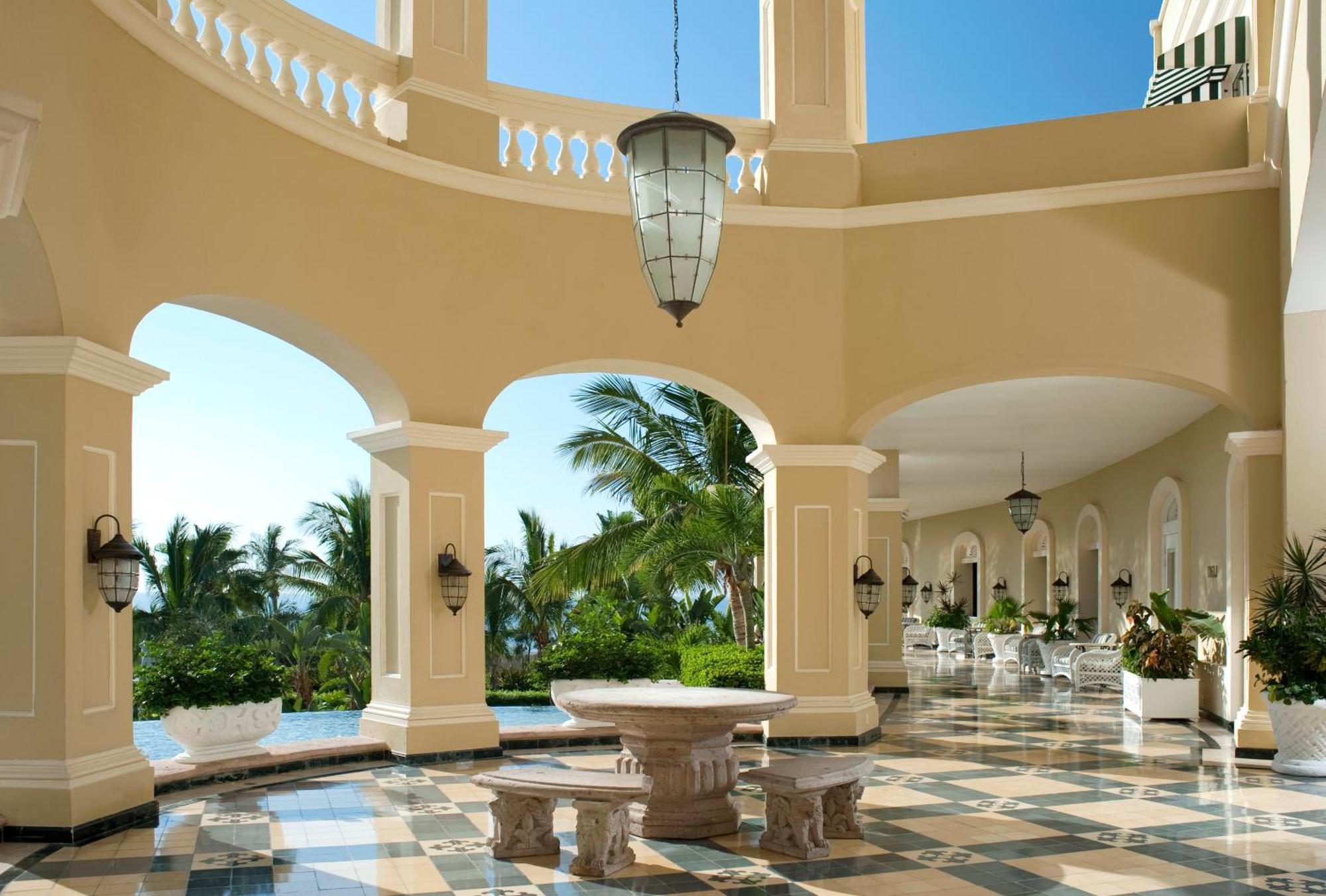 Resort Pueblo Bonito Emerald Bay &