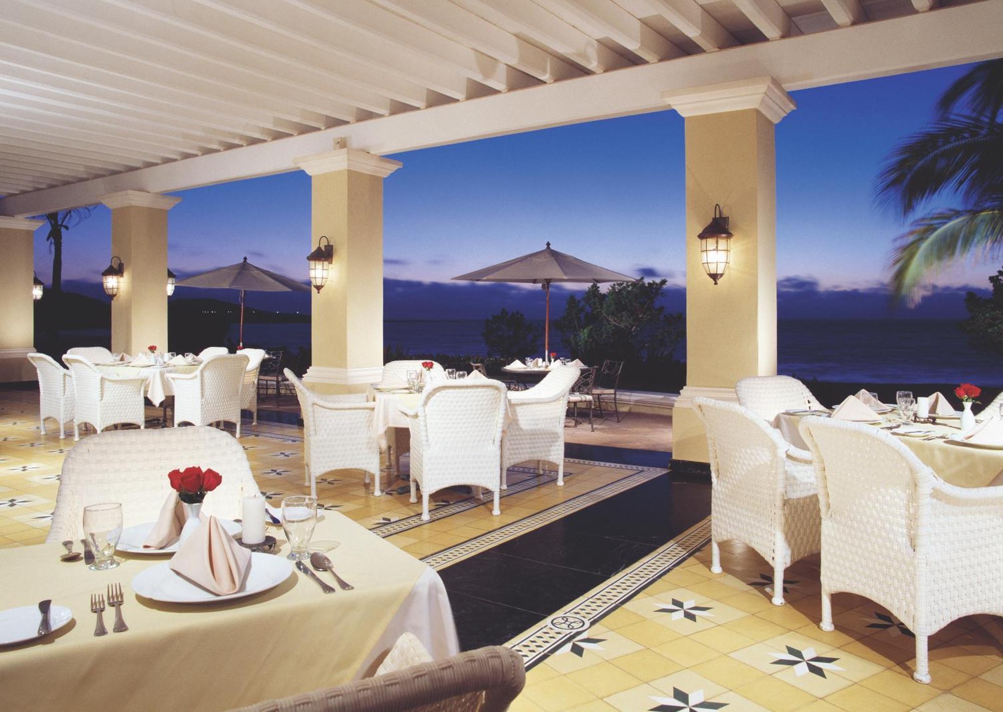 Pueblo Bonito Emerald Bay & Resort 5*