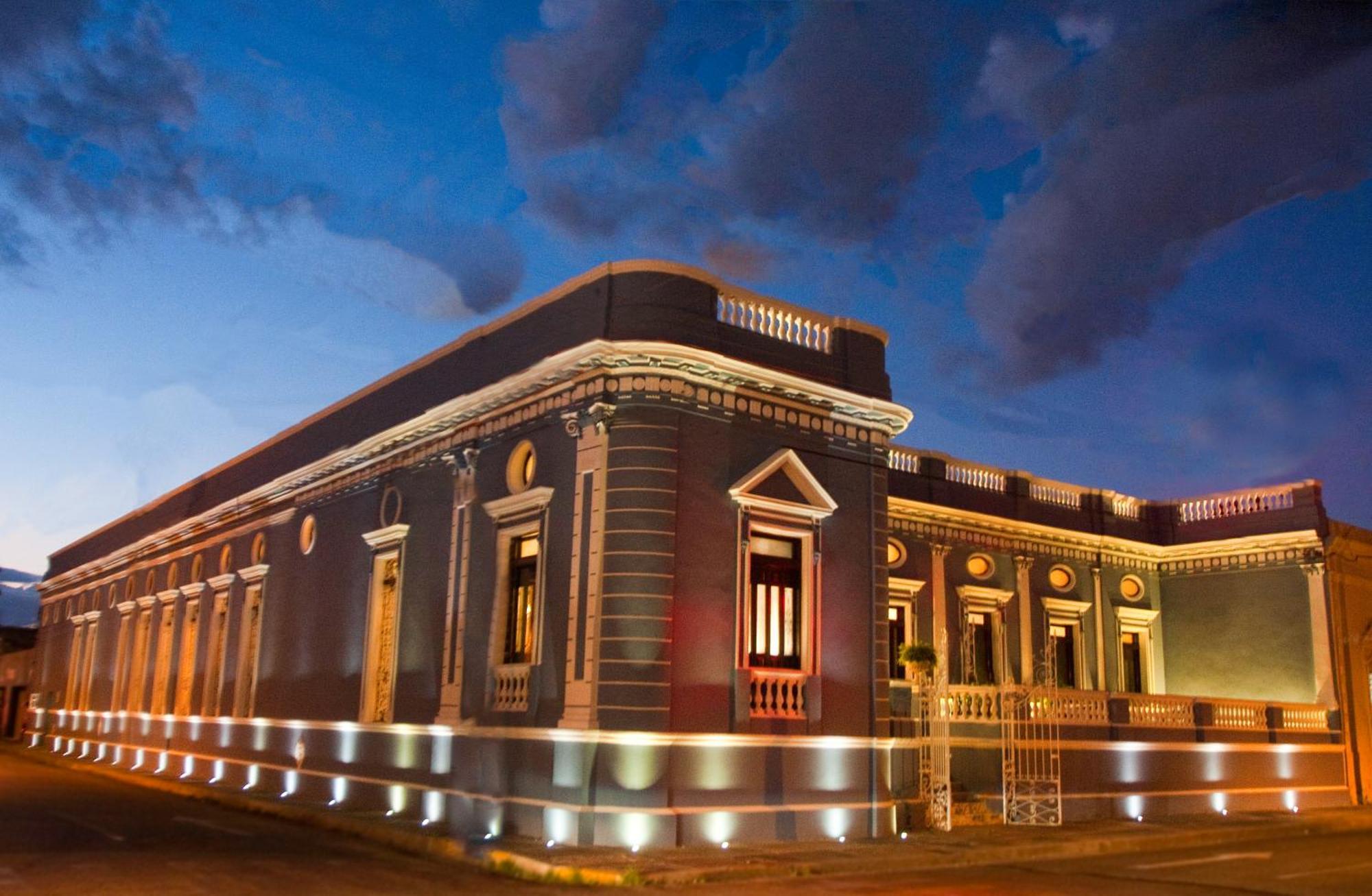 Casa Azul Monumento Historico Merida