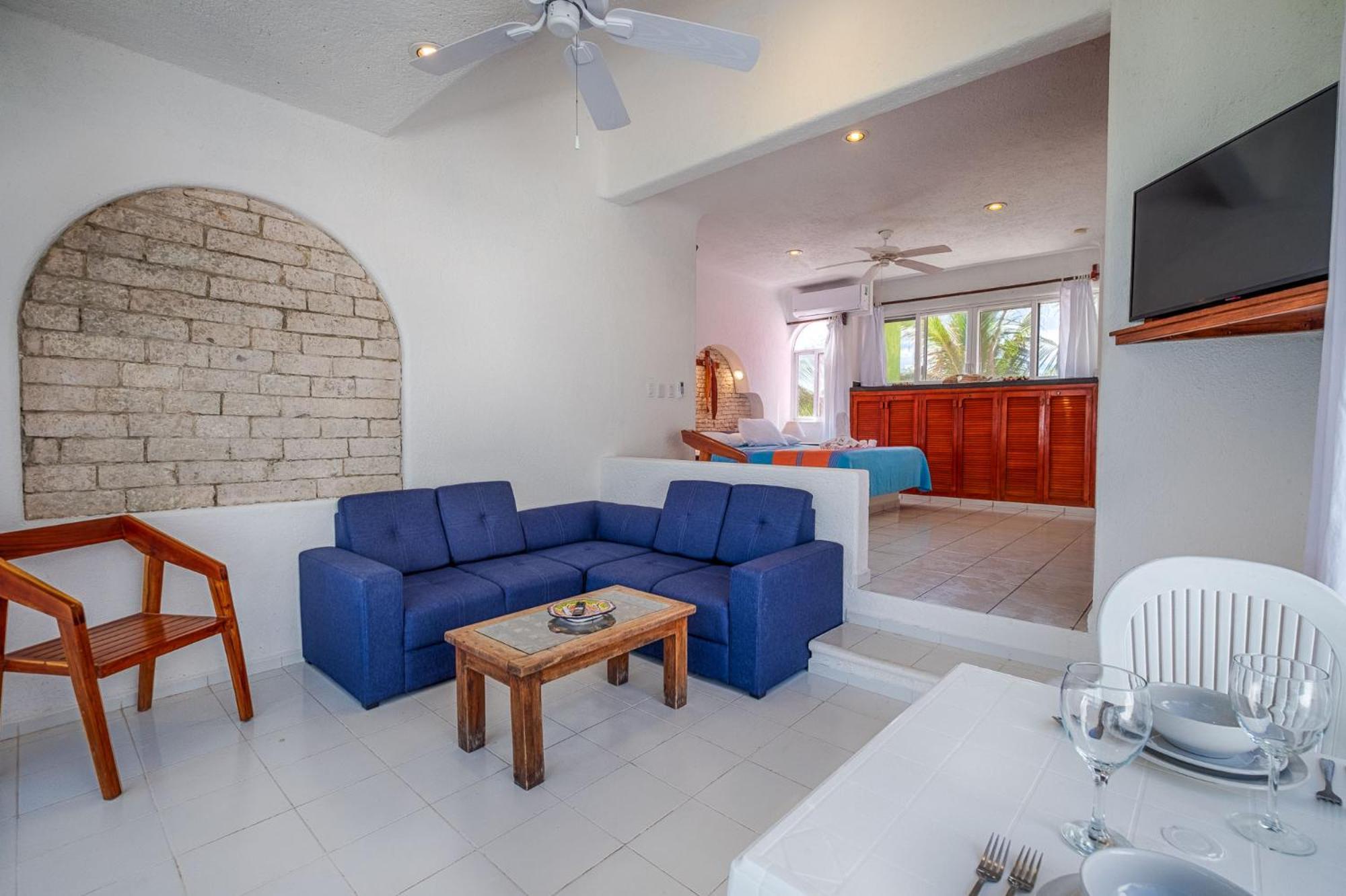Del Sol Beachfront Hotel Akumal