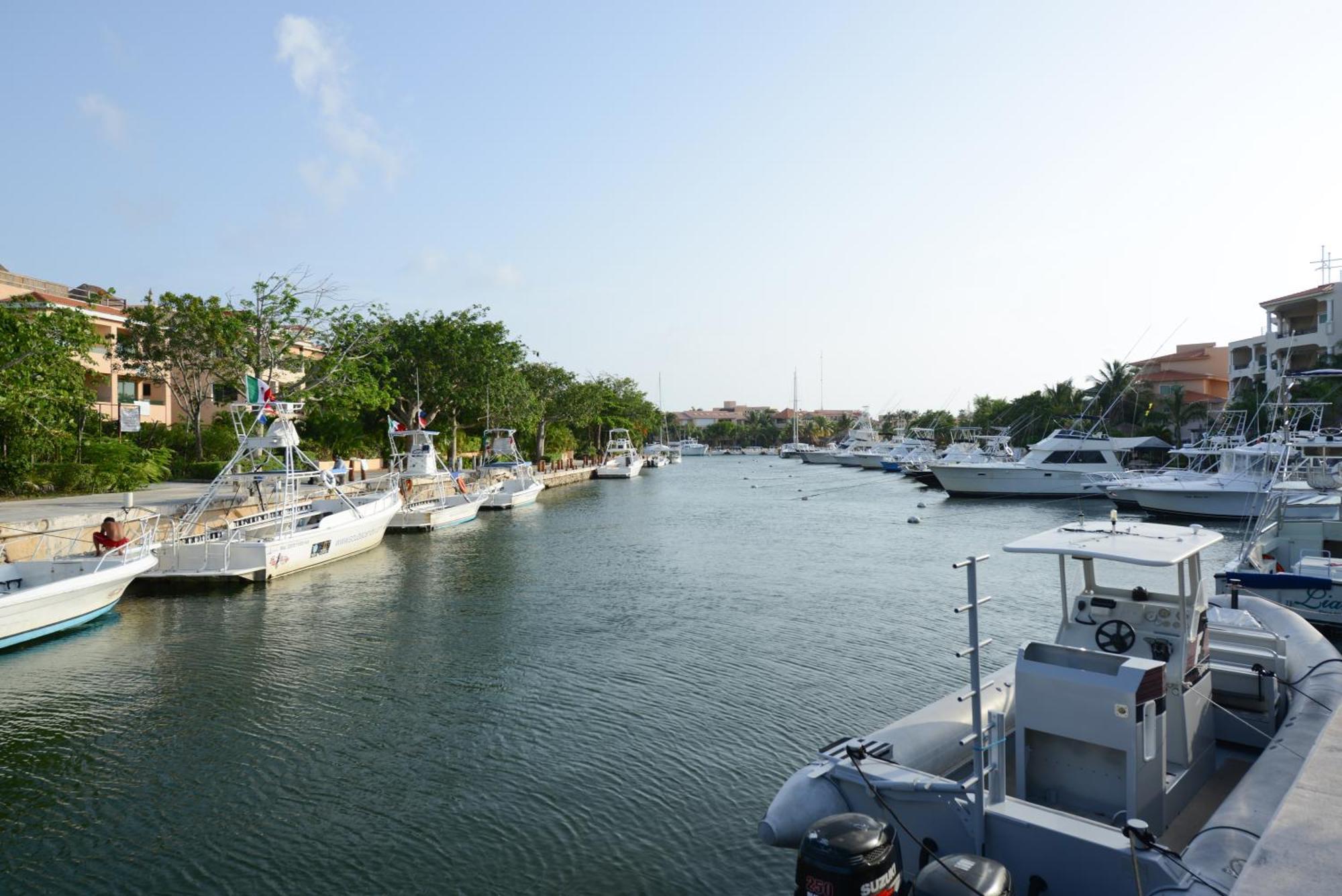 Bed & Breakfast Mom's House Puerto Aventuras