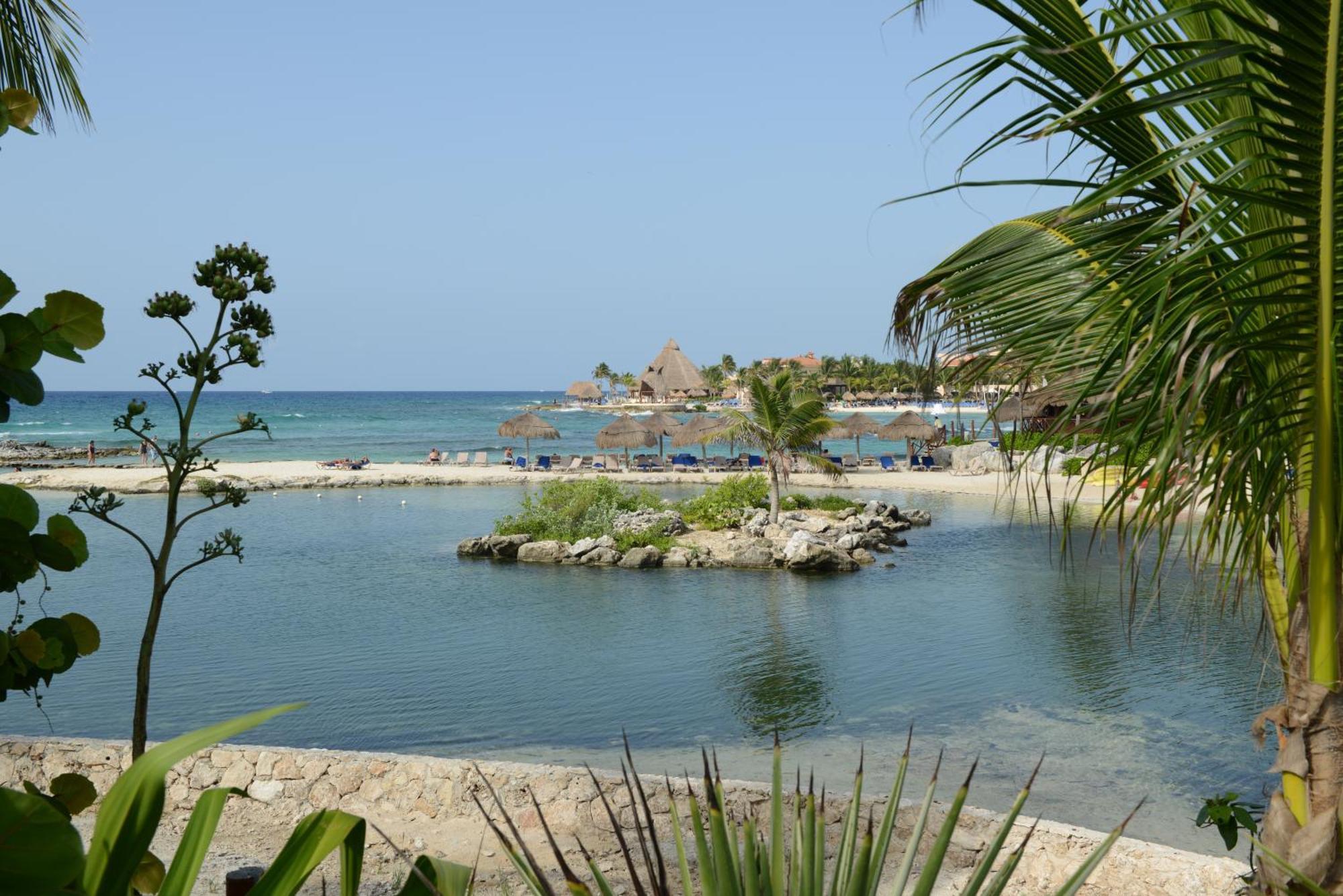 Mom's House Bed & Breakfast Puerto Aventuras
