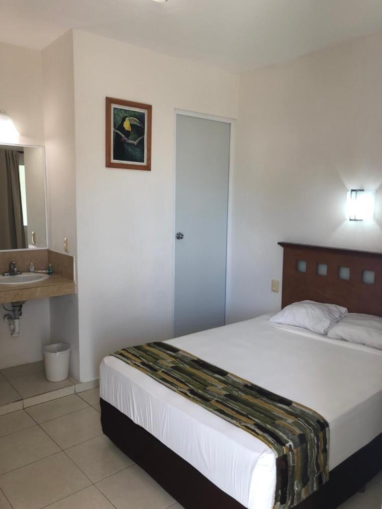 Xcalak Hotel