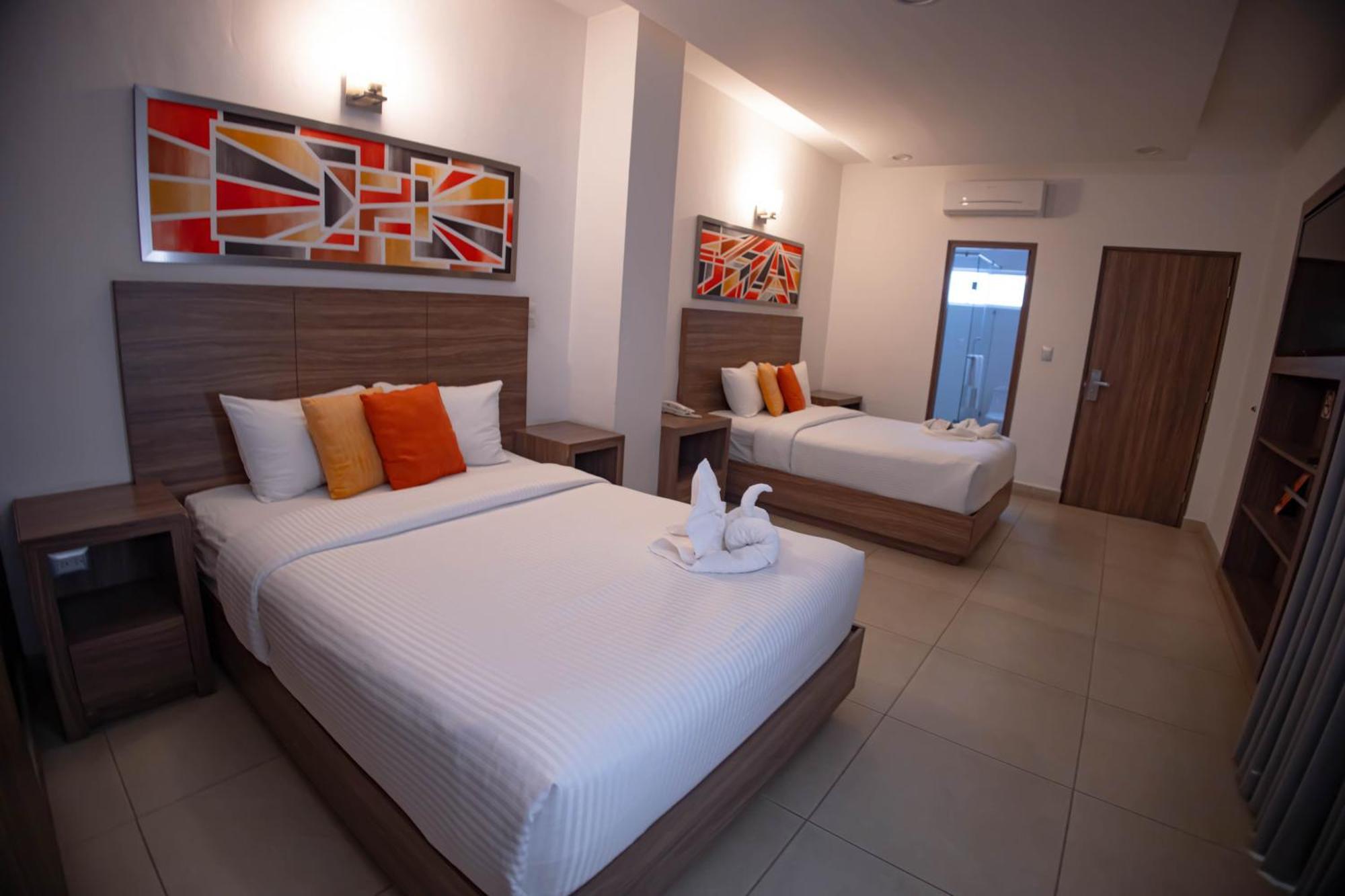 Express Hotel