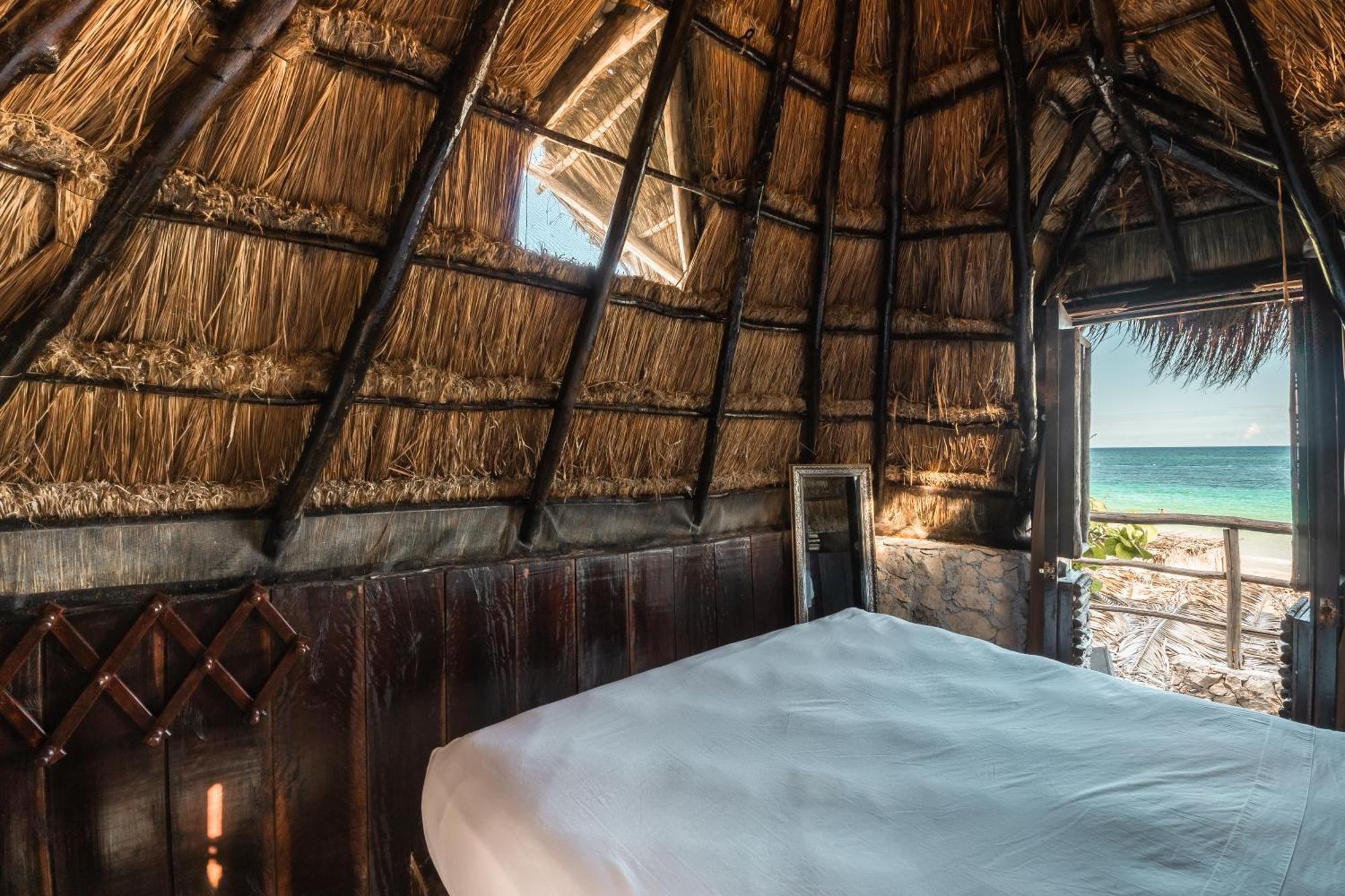 Hotel Playa Esperanza