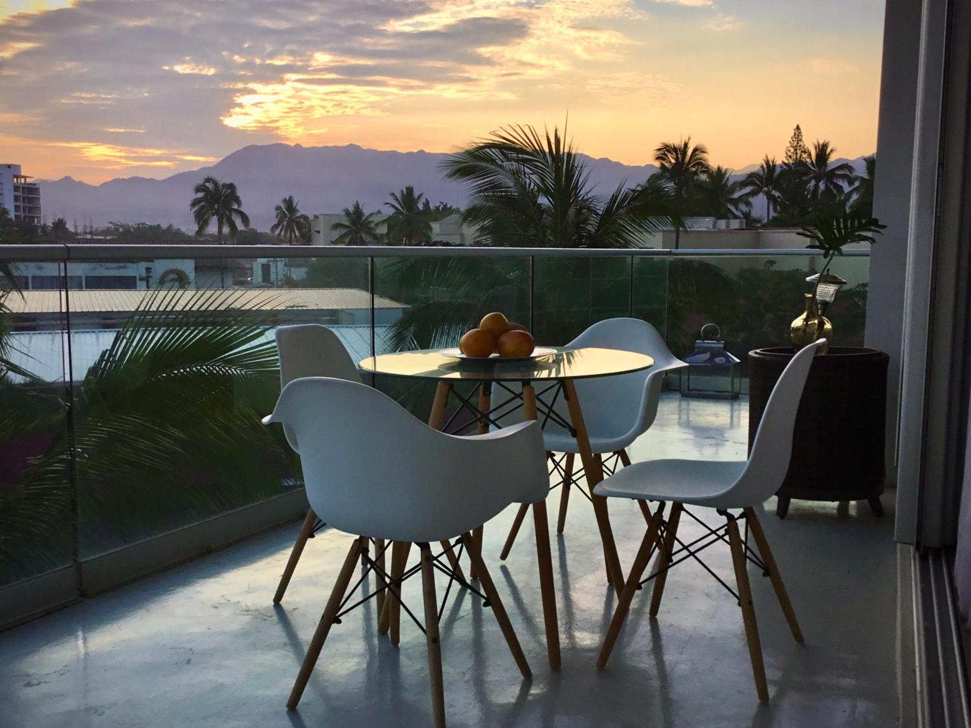 Apartment Departamentos Oceanfront Icon Vallarta *