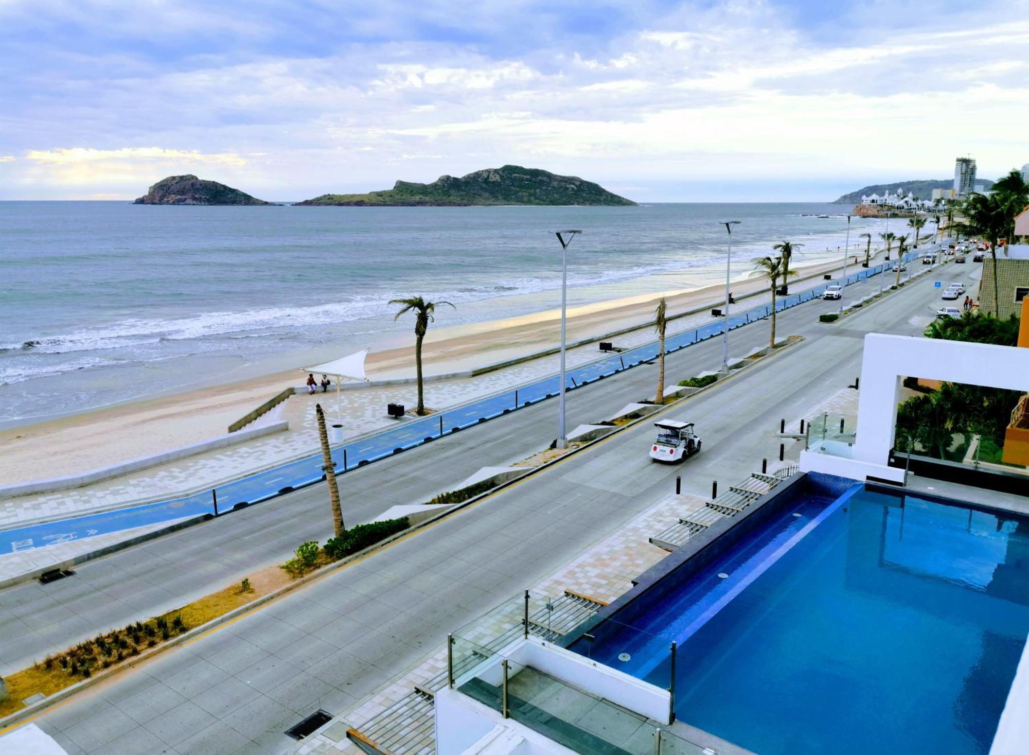 Coral Island View Hotel 4*
