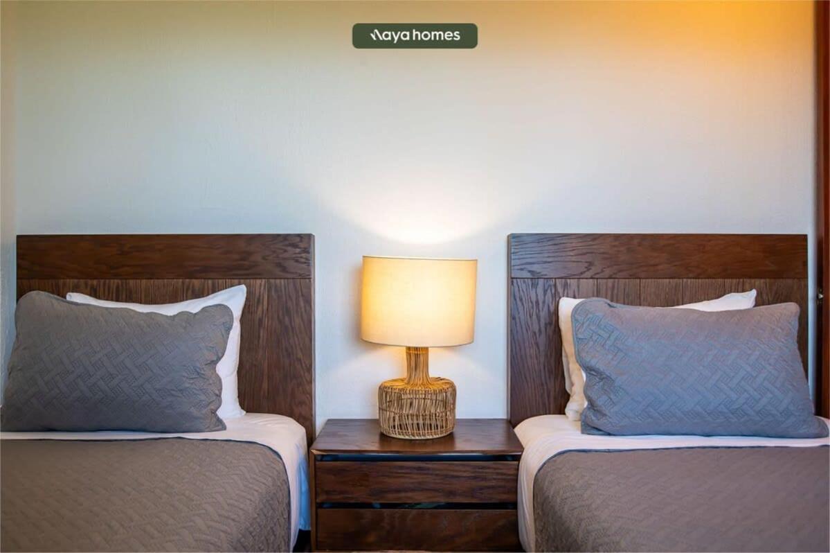 Beachfront 2br W/ Pool - Blue Flag Apartment *