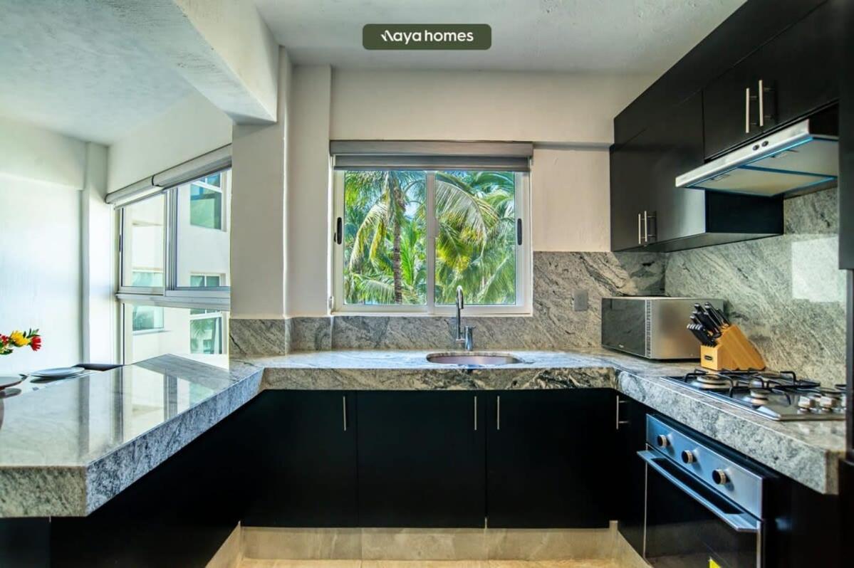 Apartment Beachfront 2br W/ Pool - Blue Flag Nuevo Vallarta