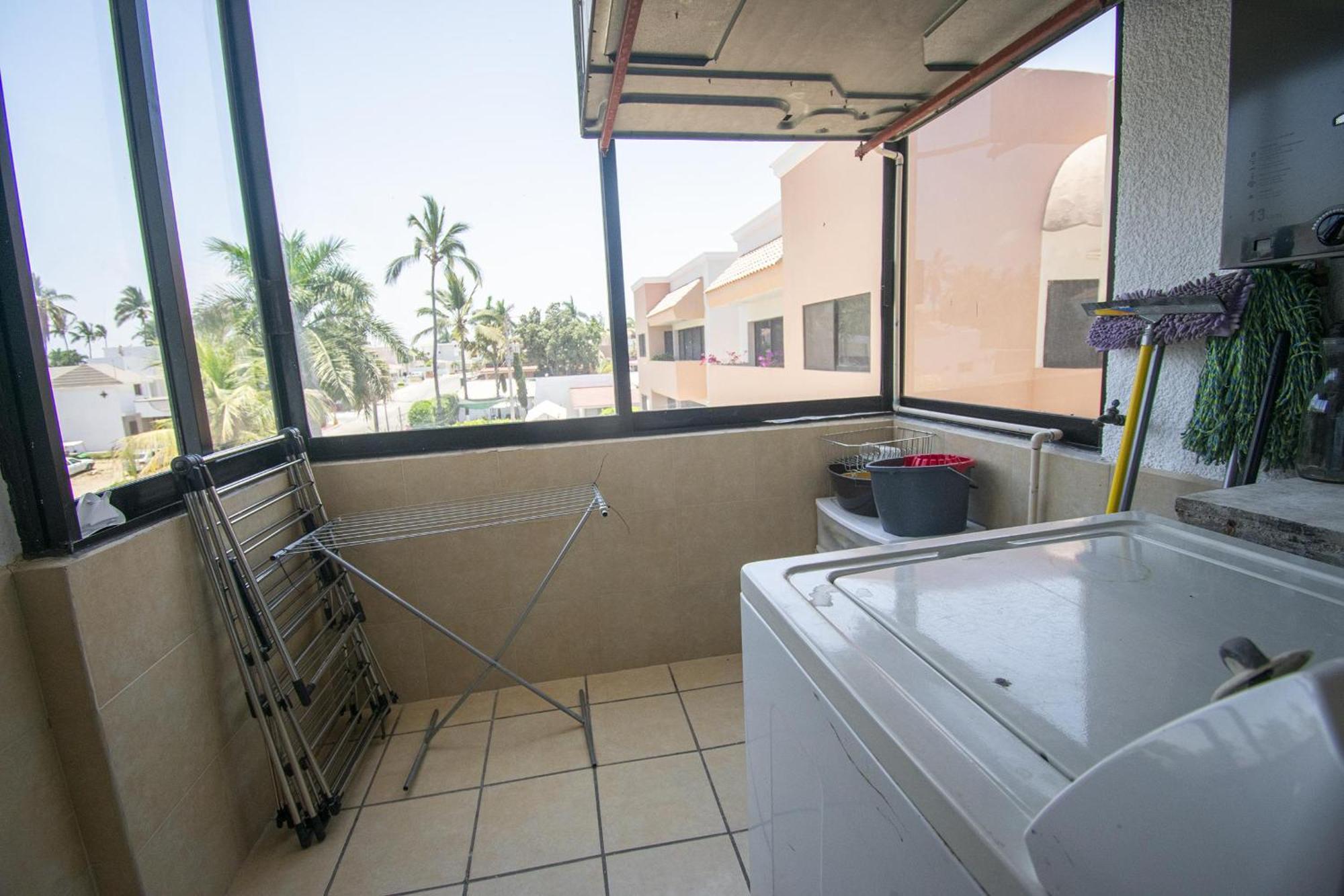 Apartment Aura With Pool *