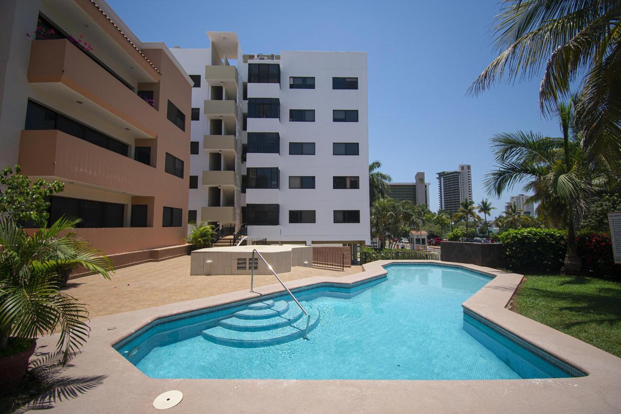 Aura With Pool Mazatlan
