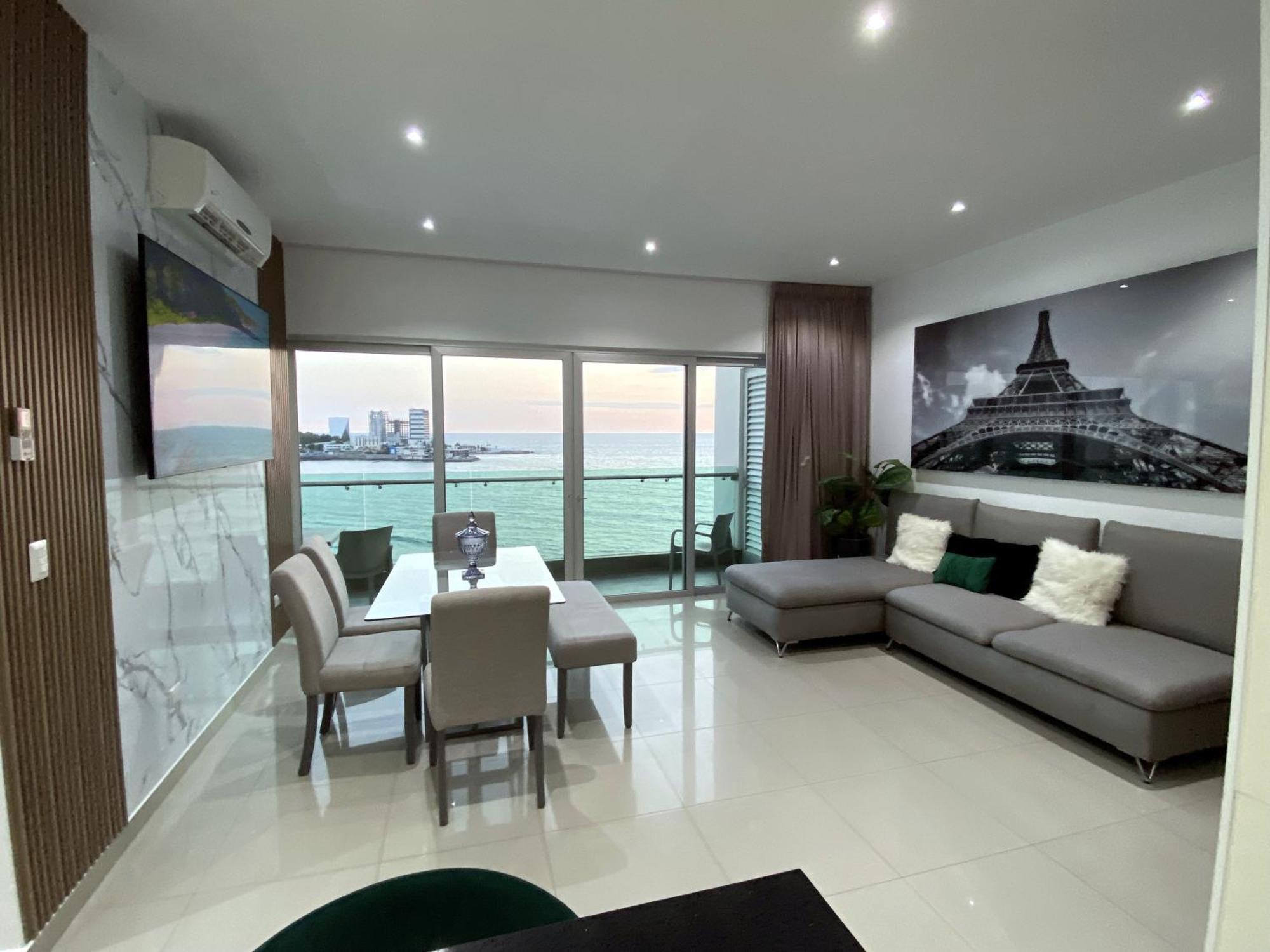 Torre Eme Department Apartment *