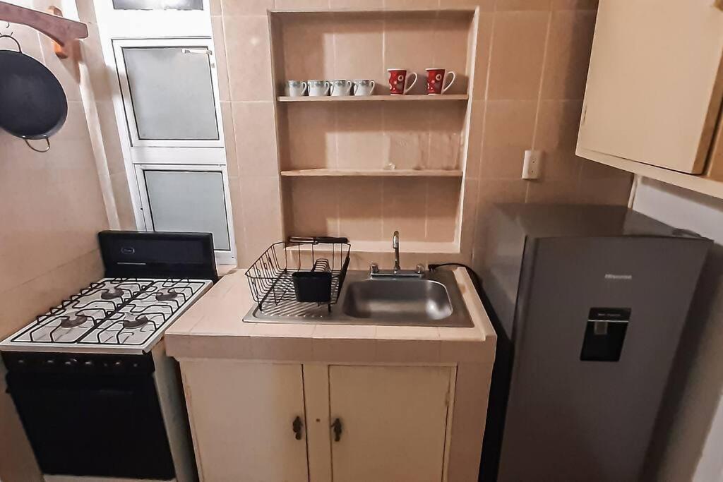 Economico Departamento De 1 Recamara Frente Al Malecon Mazatlan