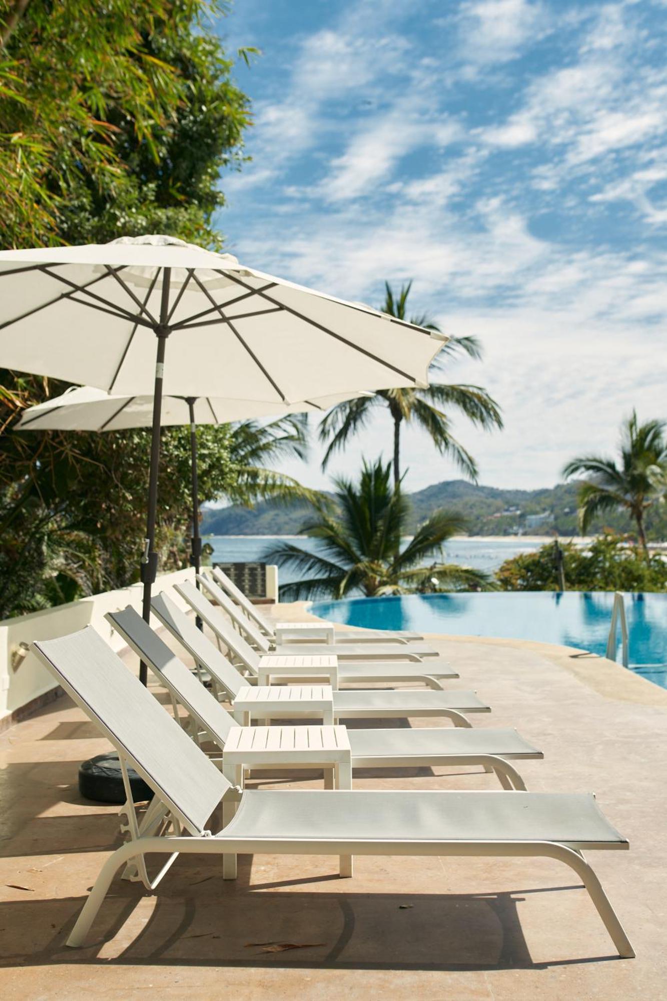 Hotel Ysuri - Beachfront