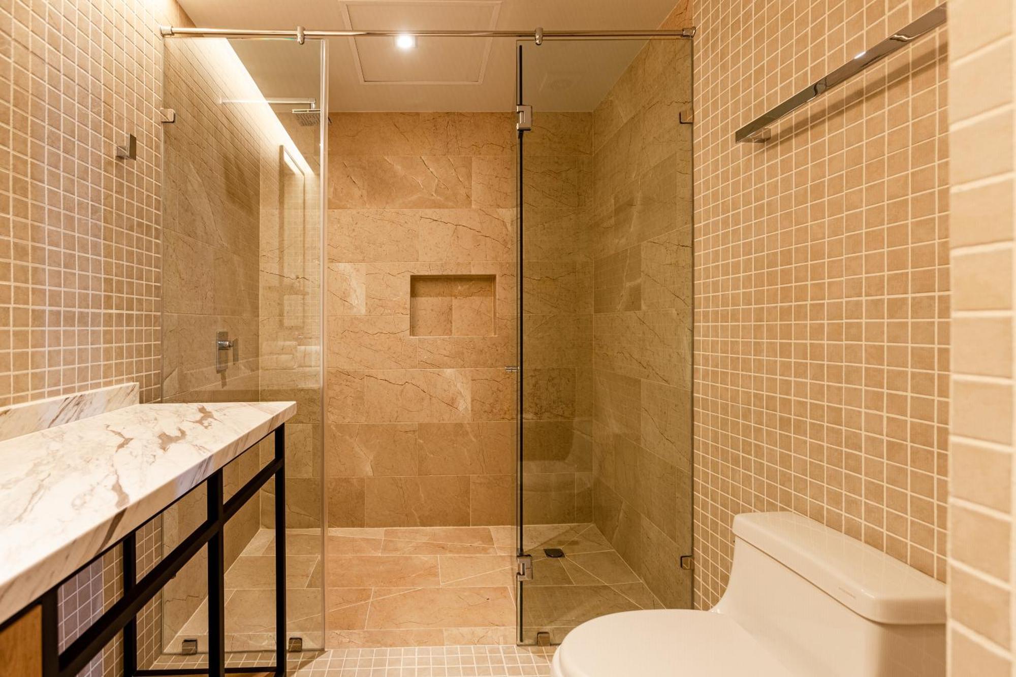 Luxury 1bedroom/amazing Ocean View/prime Location